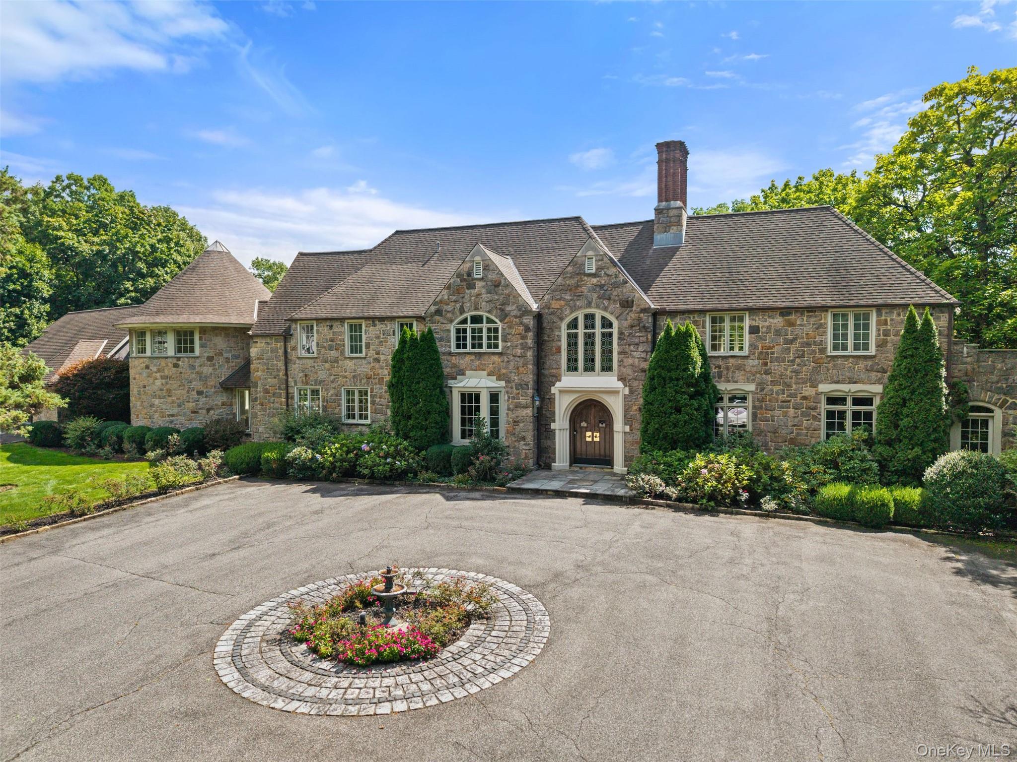 383 Woodlands Road