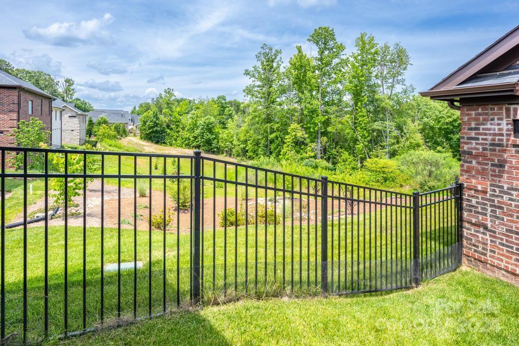 1446 Spring Ridge Lane