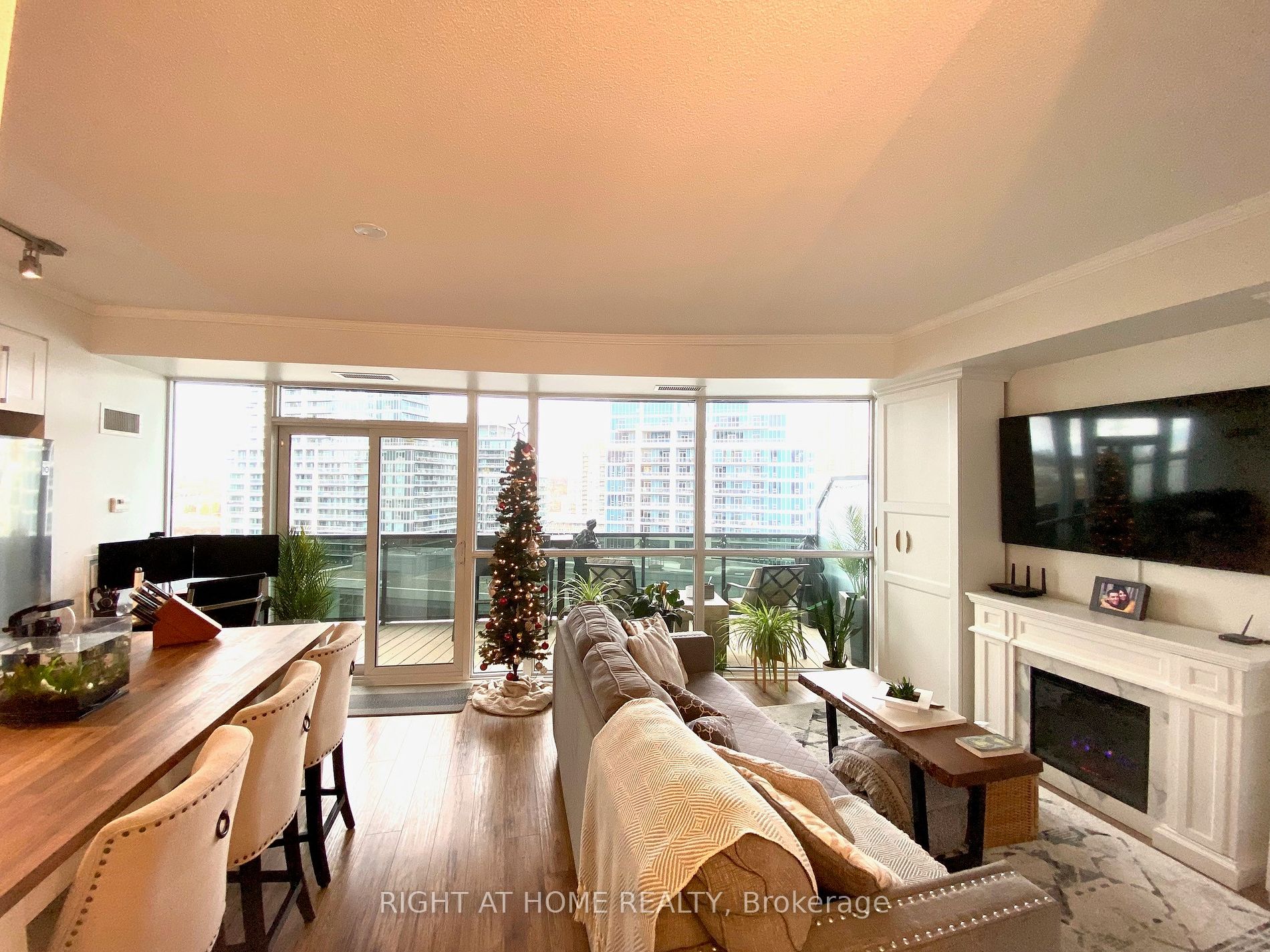 80 Marine Parade Drive Dr 901