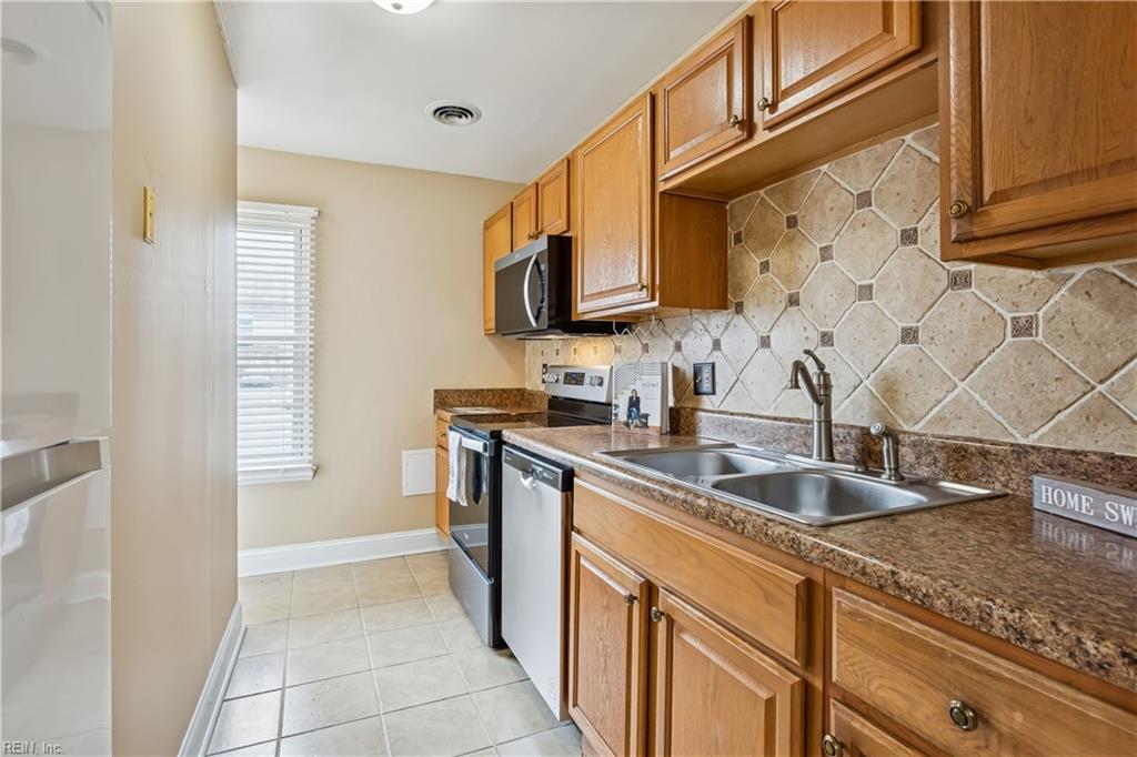 1630 Darren Circle