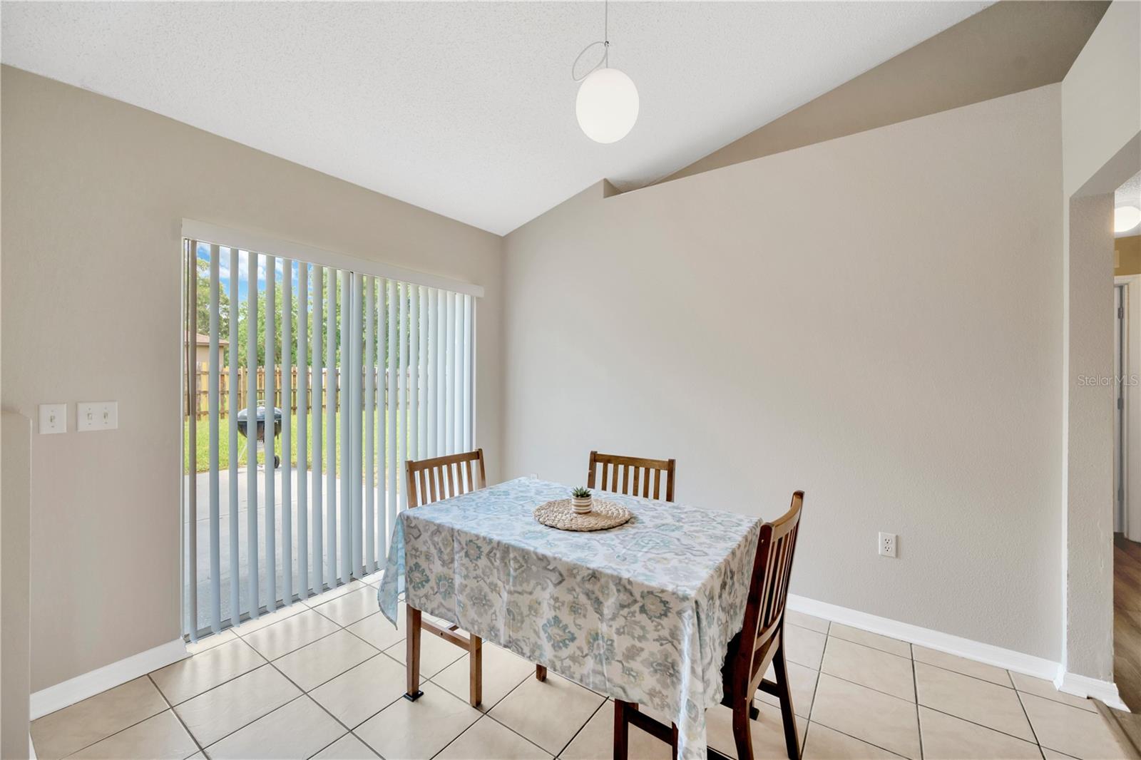 3826 Sleepy Hill Oaks Loop