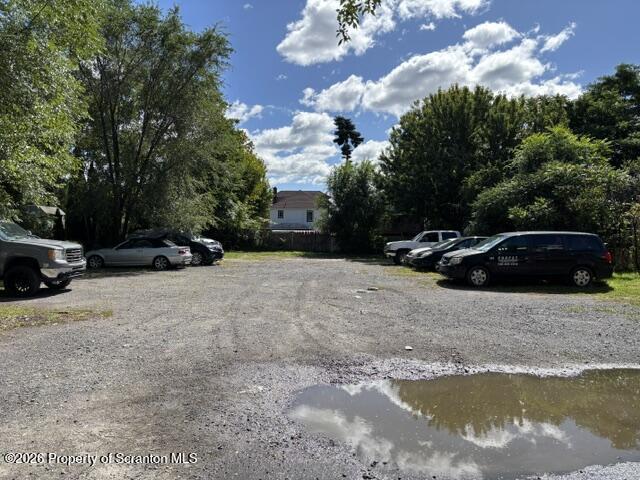 N Edwards Court