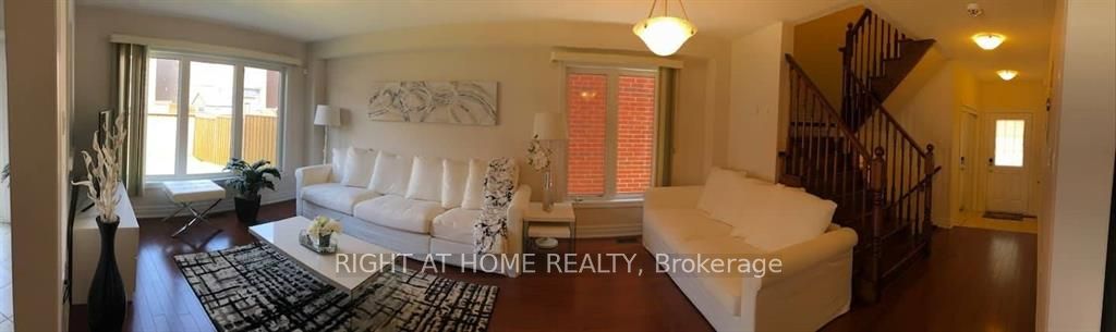 933 Asleton Blvd