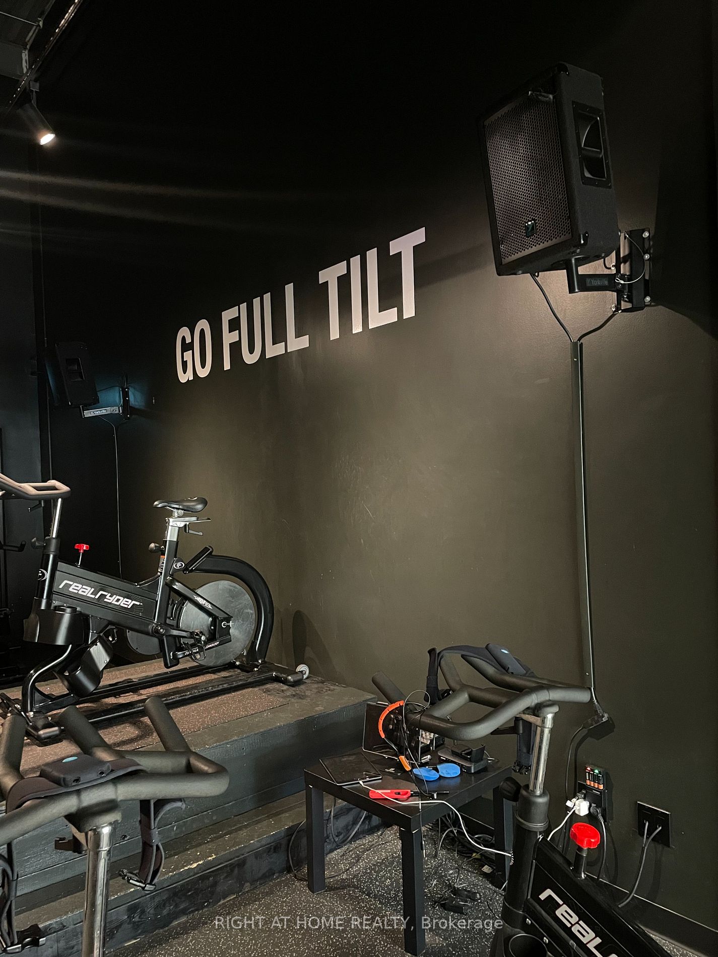 1472 N Thornton Rd 13