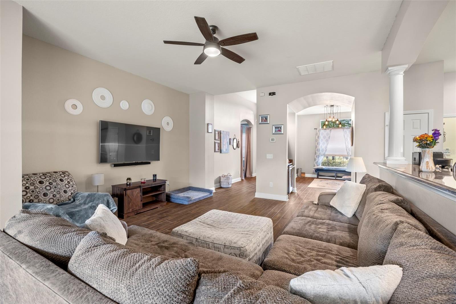 3308 Grassglen Place