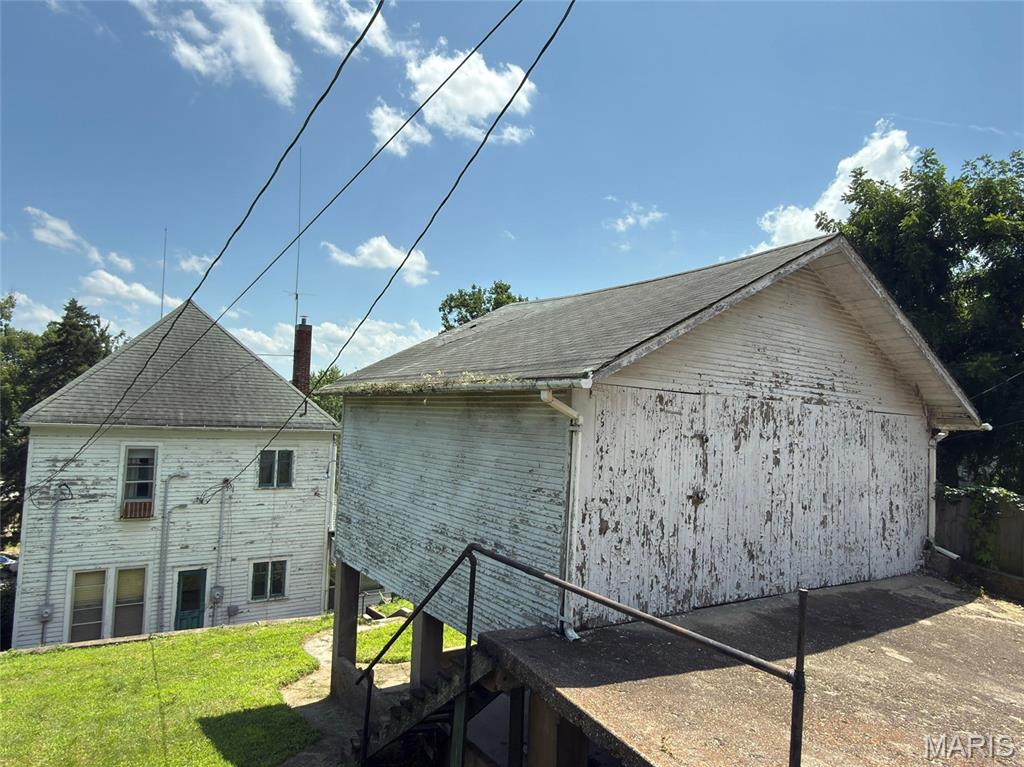 914-914 A Center Street 14A