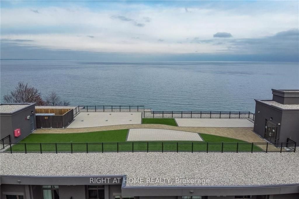 35 Southshore Cres 314