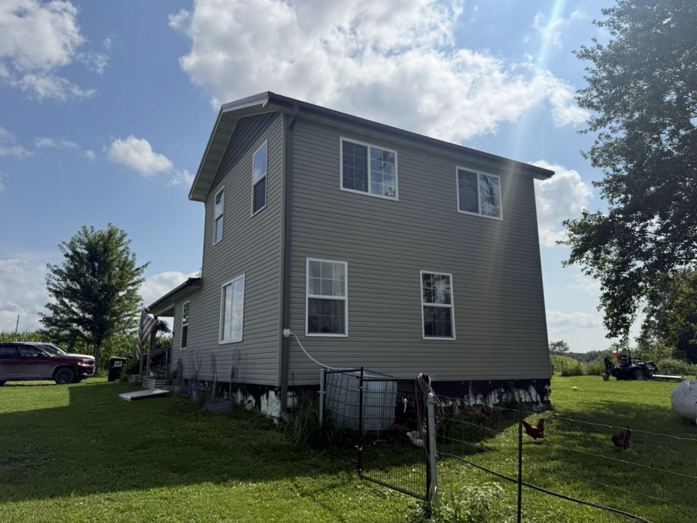 2151 E 1700th Street