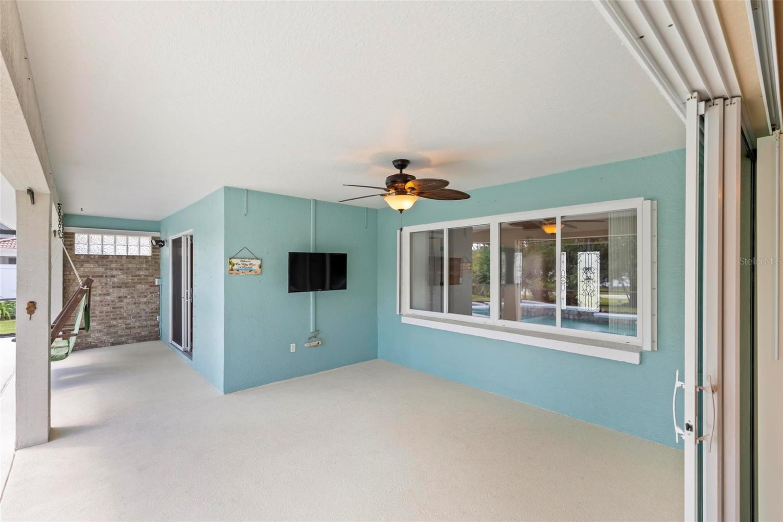 74 Russell Drive