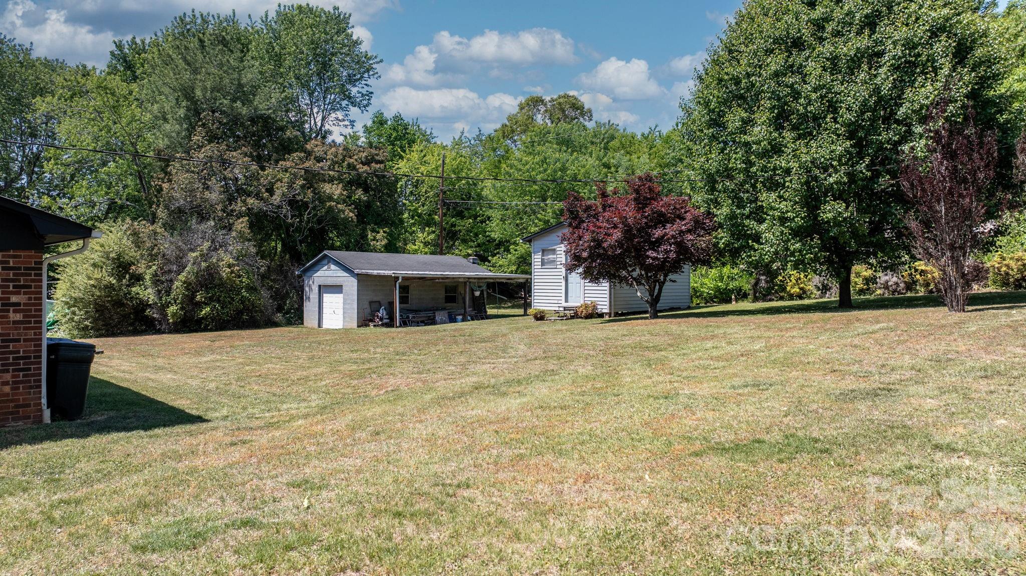 1109 Windsong Circle