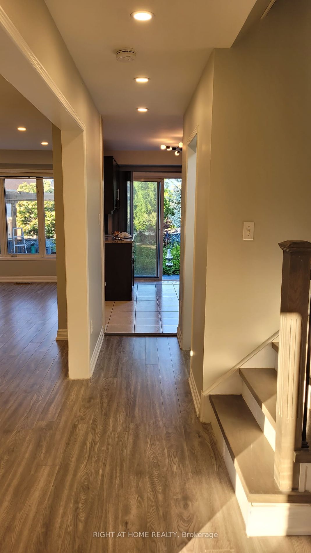 49 Townley Cres
