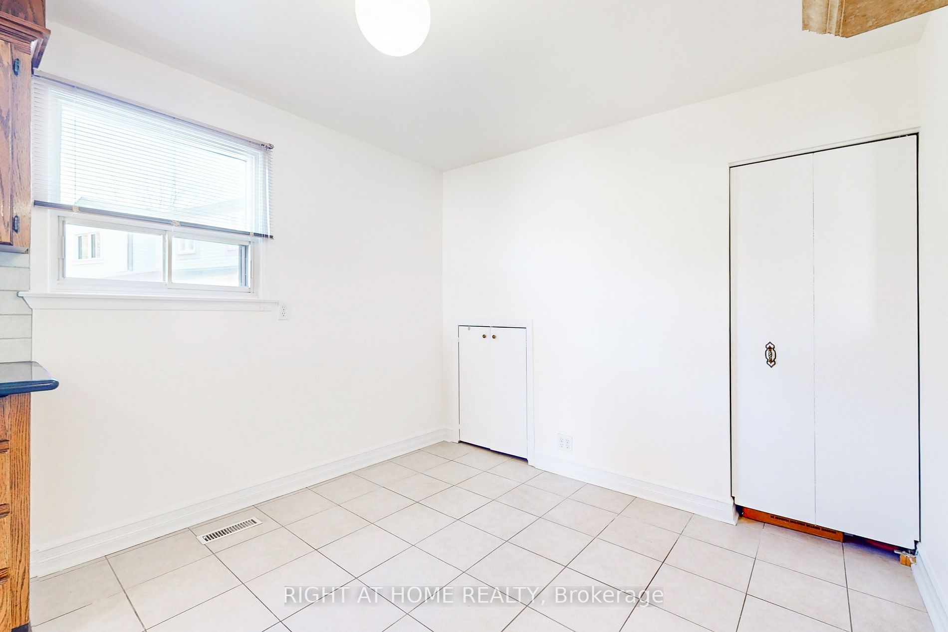 57 Lillooet Cres