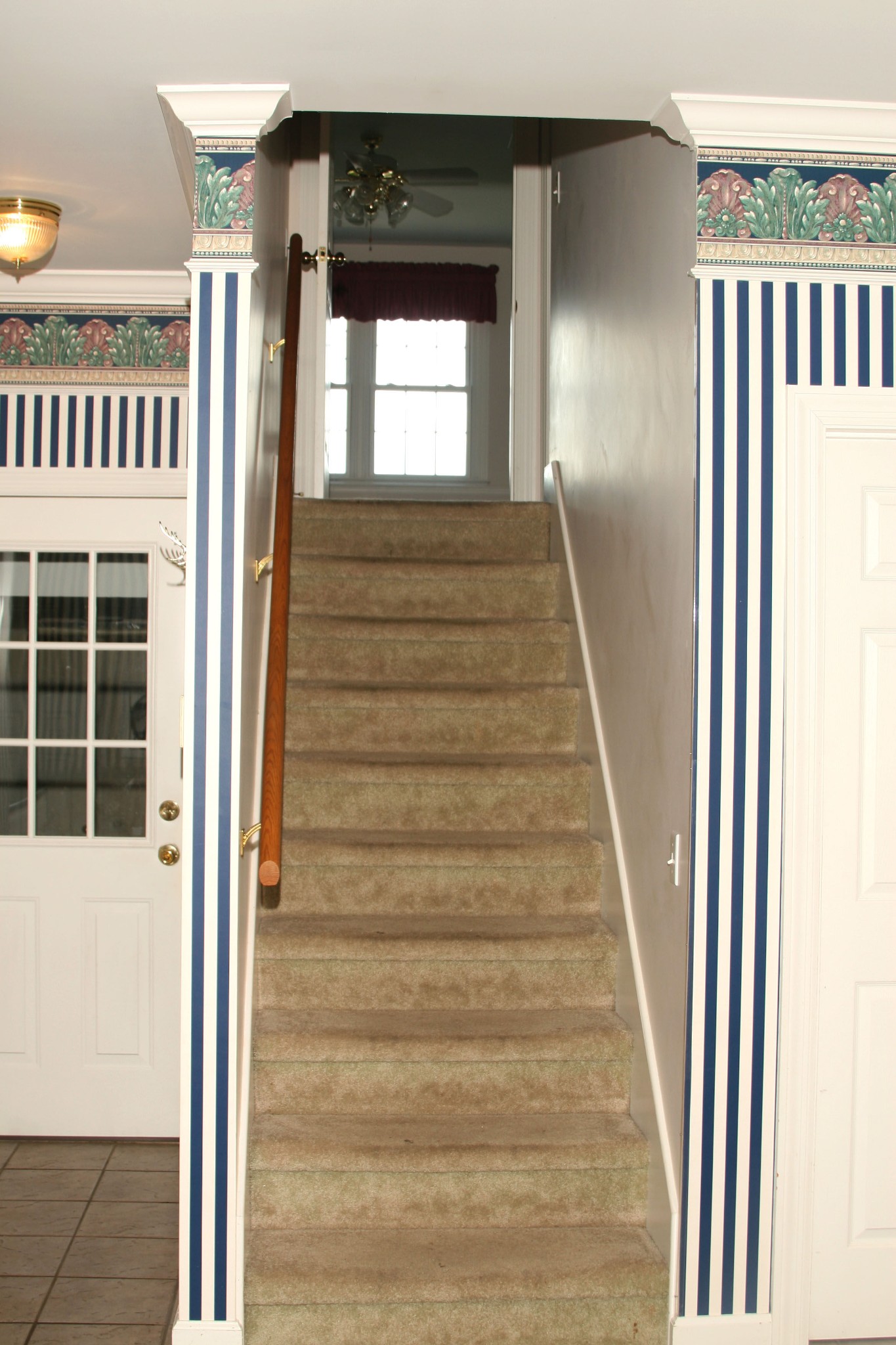 387 Natchez Trace Ct