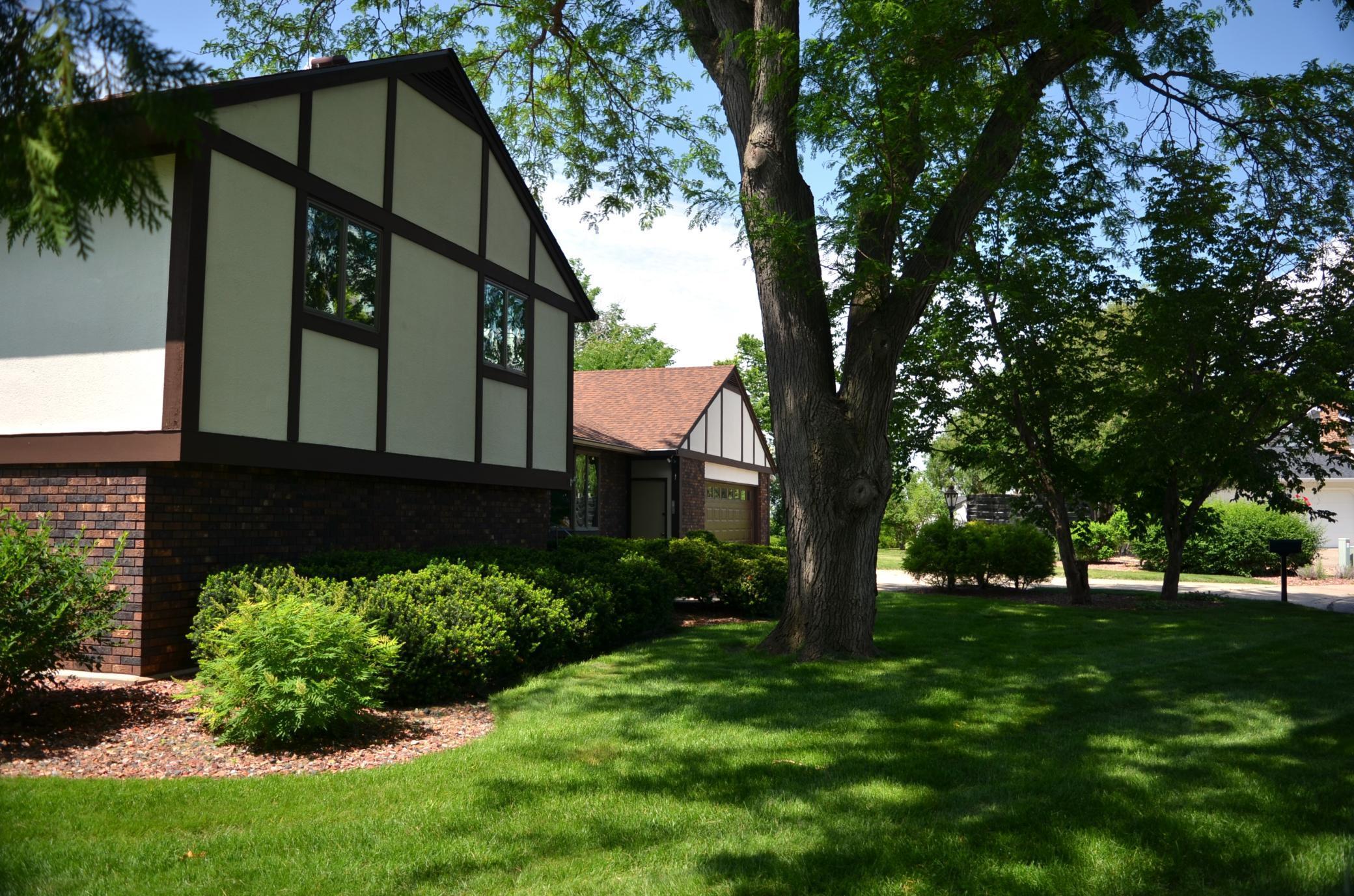 4336 Lookout Lane