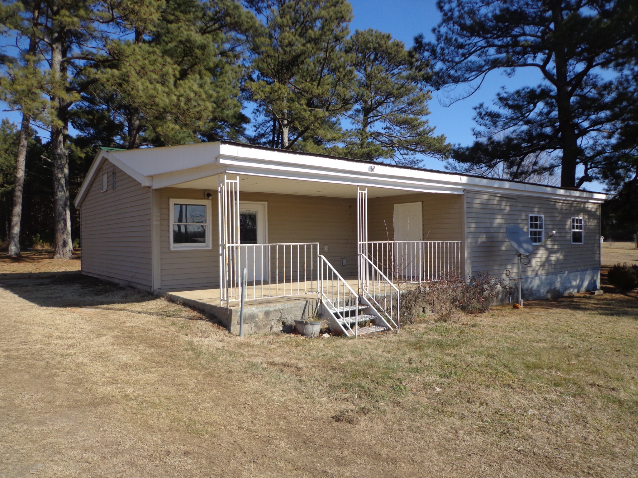 4870 Highway 70 W