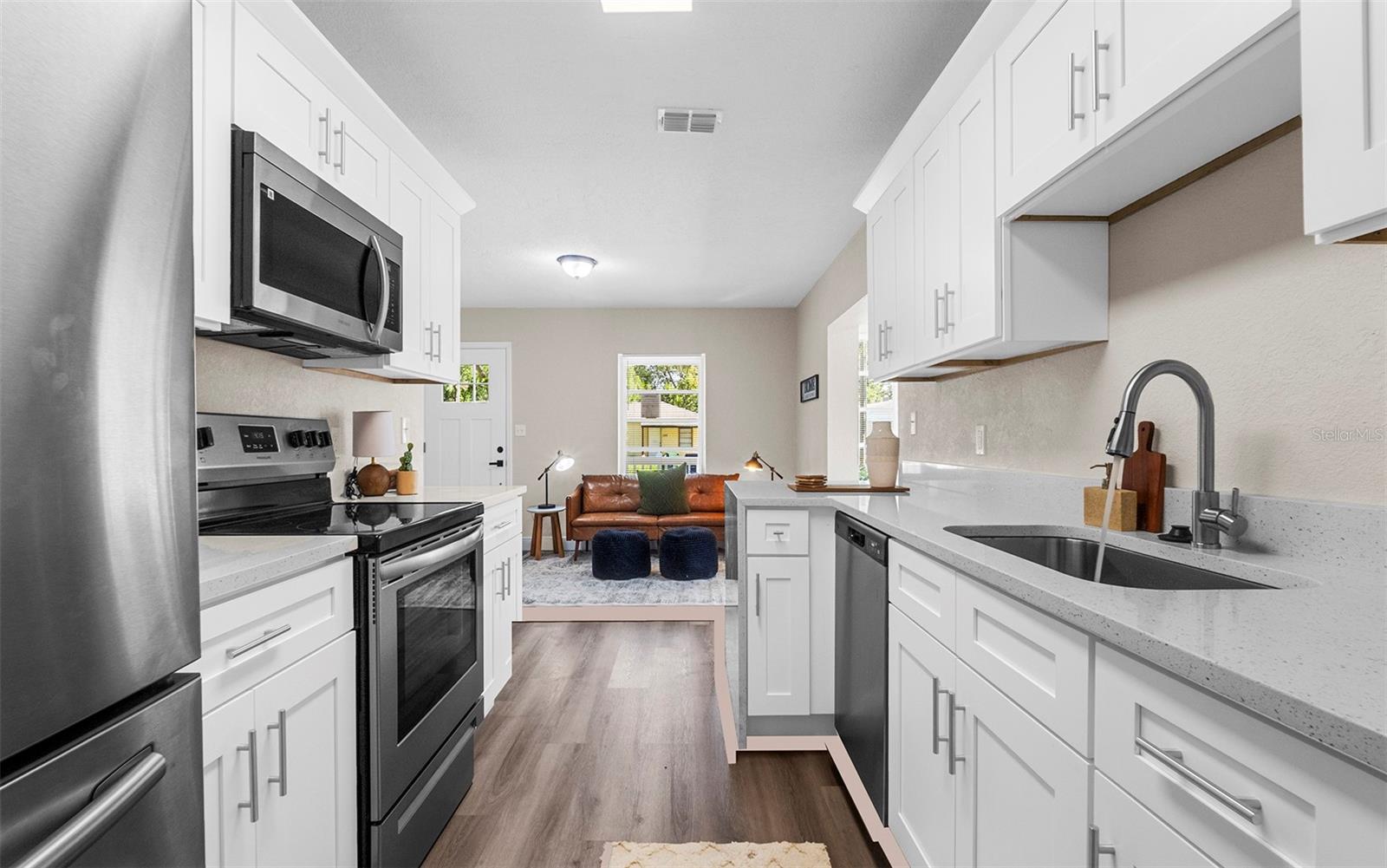3907 W Walnut Street