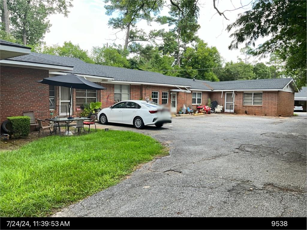 1527 Dawson Road