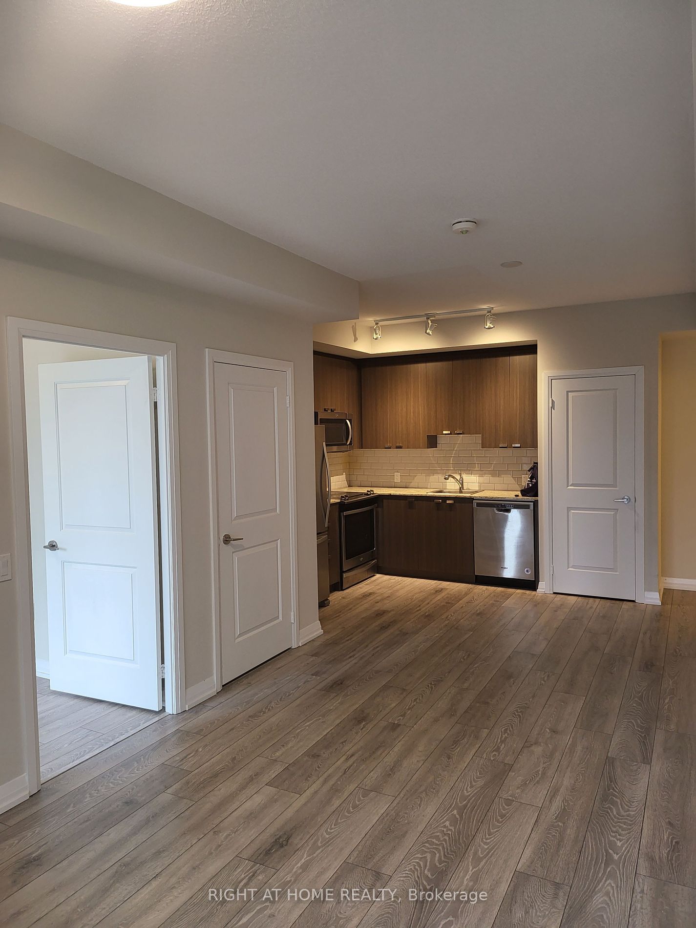 60 Ann O'reilly Rd 464