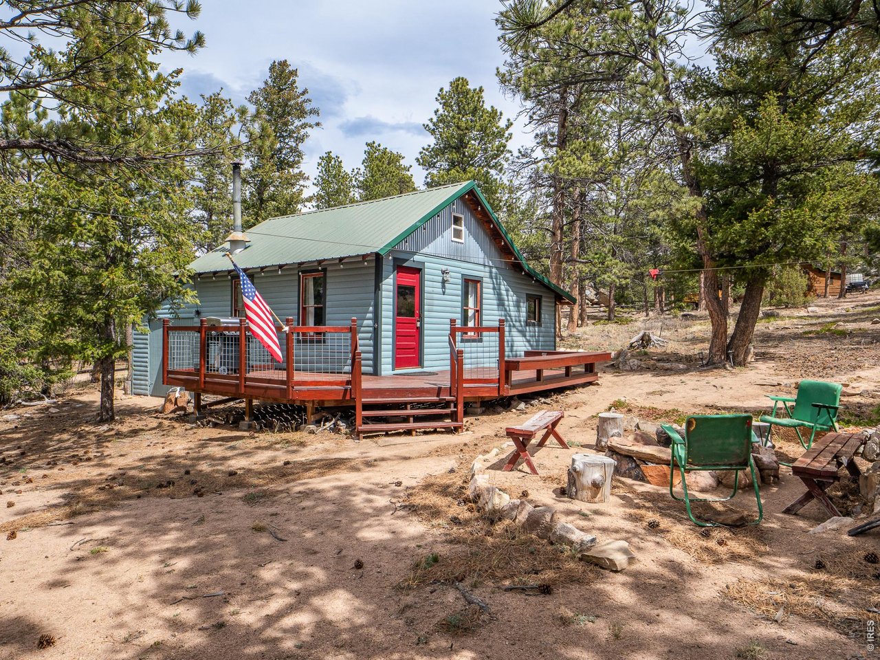 37 Teddys Ln