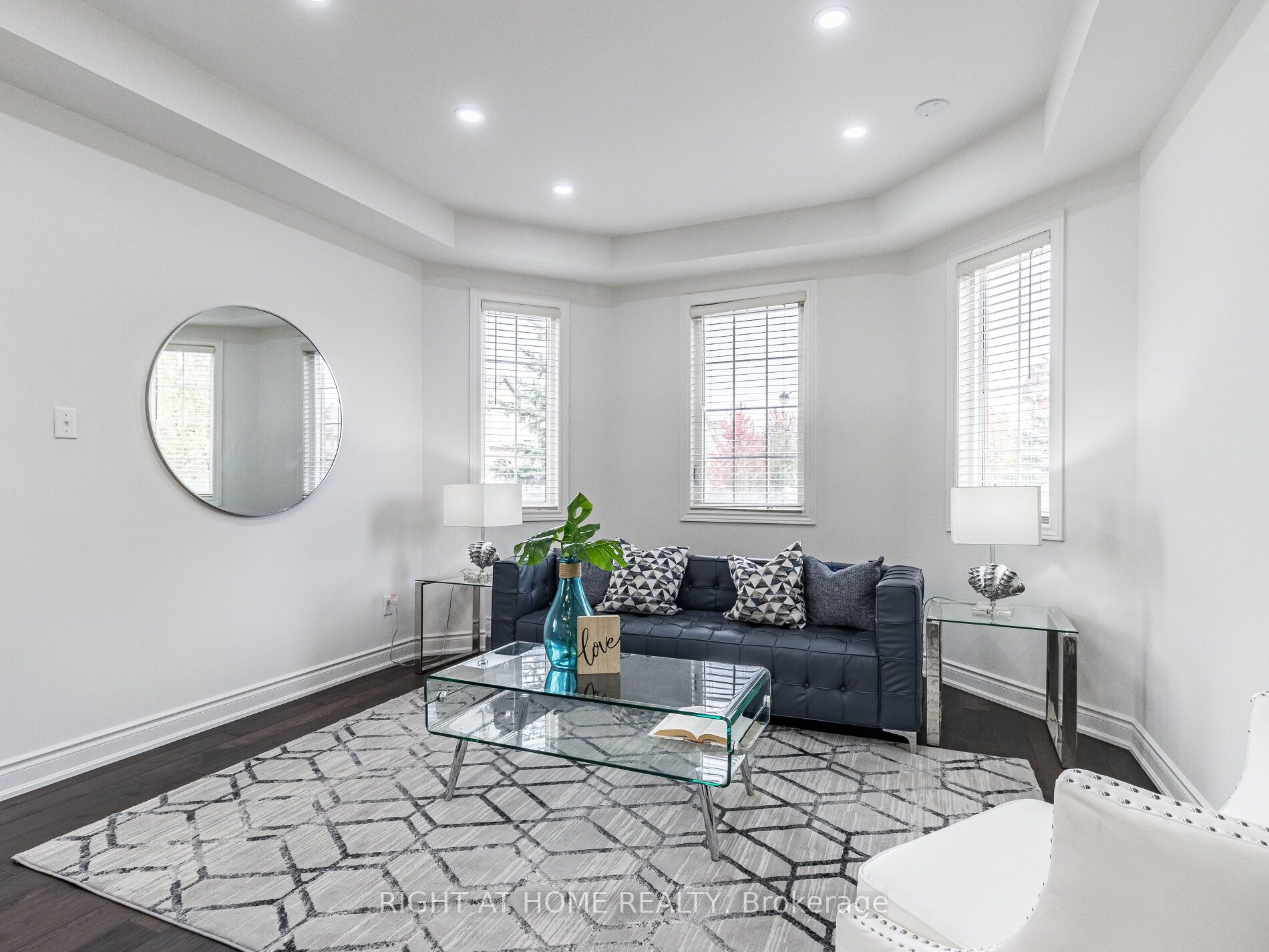 280 Wrigglesworth Cres