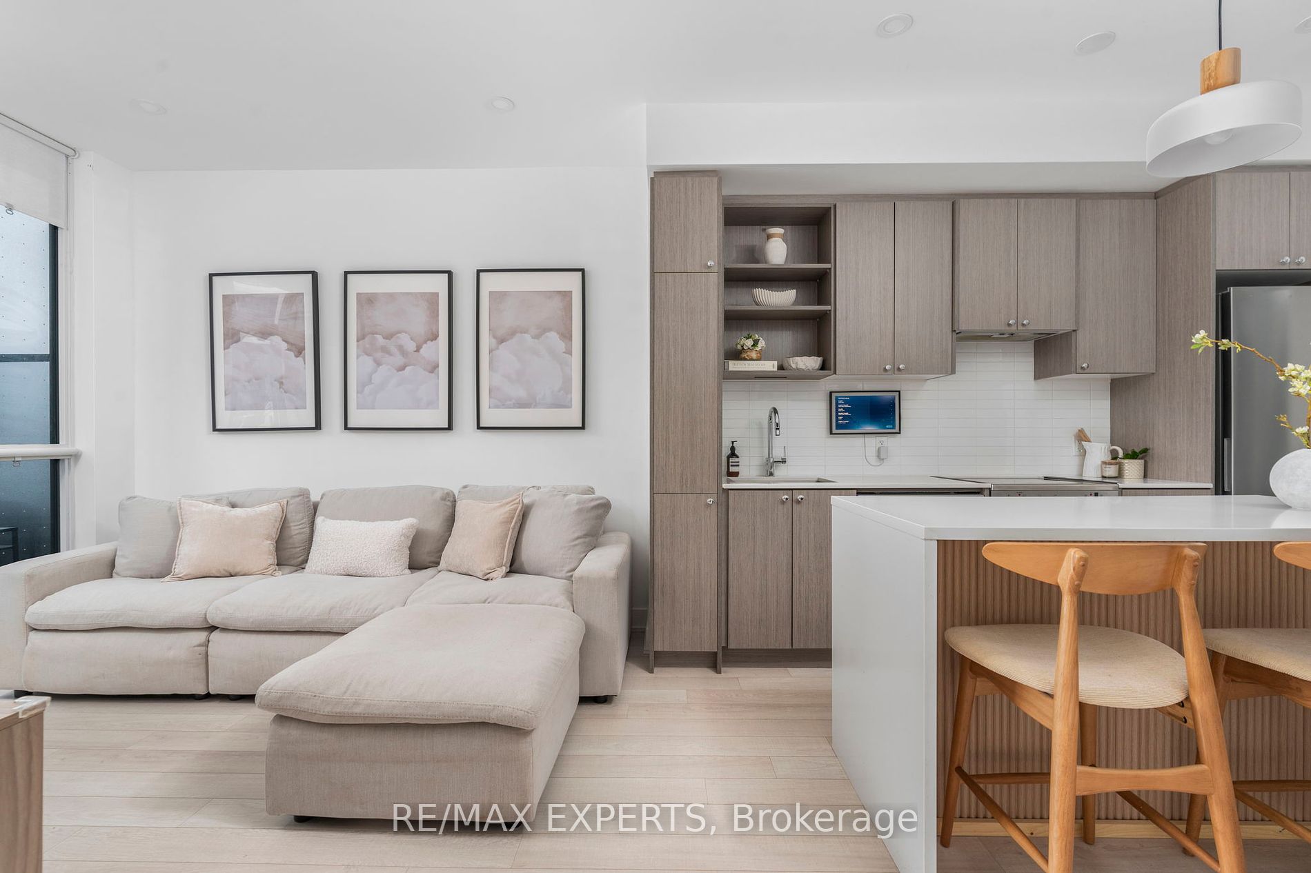 50 George Butchart Dr 102