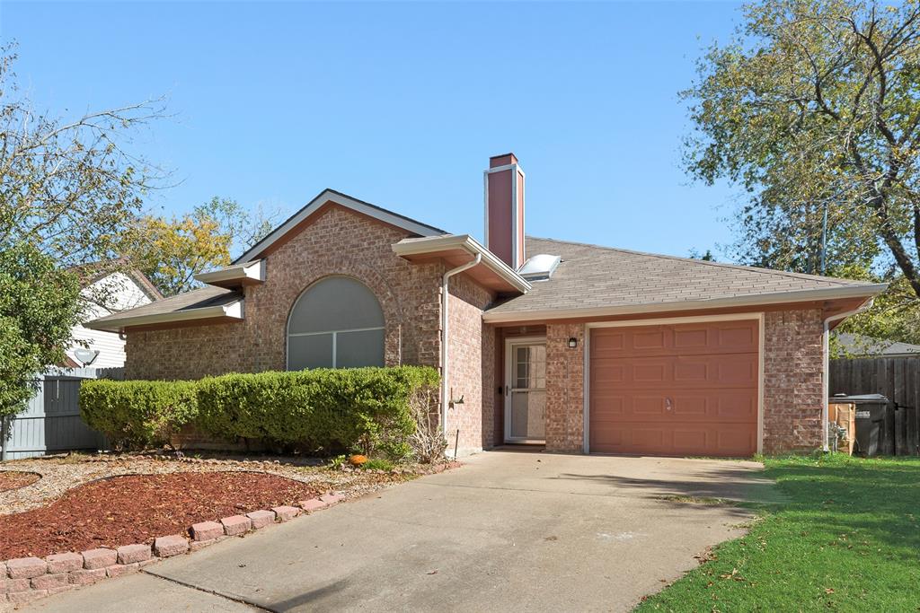 Prime Location! This well-maintained 3-bedroom, 2-bath home is conveniently situated in a quiet cul-de-sac, and it's just 1 mile from McKinney’s vibrant historic downtown, Towne Lake Park, and McKinney ISD schools, with quick access to Highways 75 and 5 for an easy commute. McKinney National Airport is just 2.5 miles away.
Step into the welcoming living area featuring a skylight, and a cozy fireplace. The kitchen has granite countertops and a view of the private backyard, which includes a spacious screened-in porch, a chicken coop, and a garden area—ideal for relaxing, entertaining, or playing outside.
The primary bedroom is tucked away from the secondary bedrooms offering privacy and comfort, it has a walk-in closet and full bathroom. One of the other bedrooms has a high vaulted ceiling and beautiful natural light. The Refrigerator, washer and dryer, and garage rubber flooring tiles convey with the property. This house is ideal for first-time buyers, investors, or growing families. Schedule your showing today!