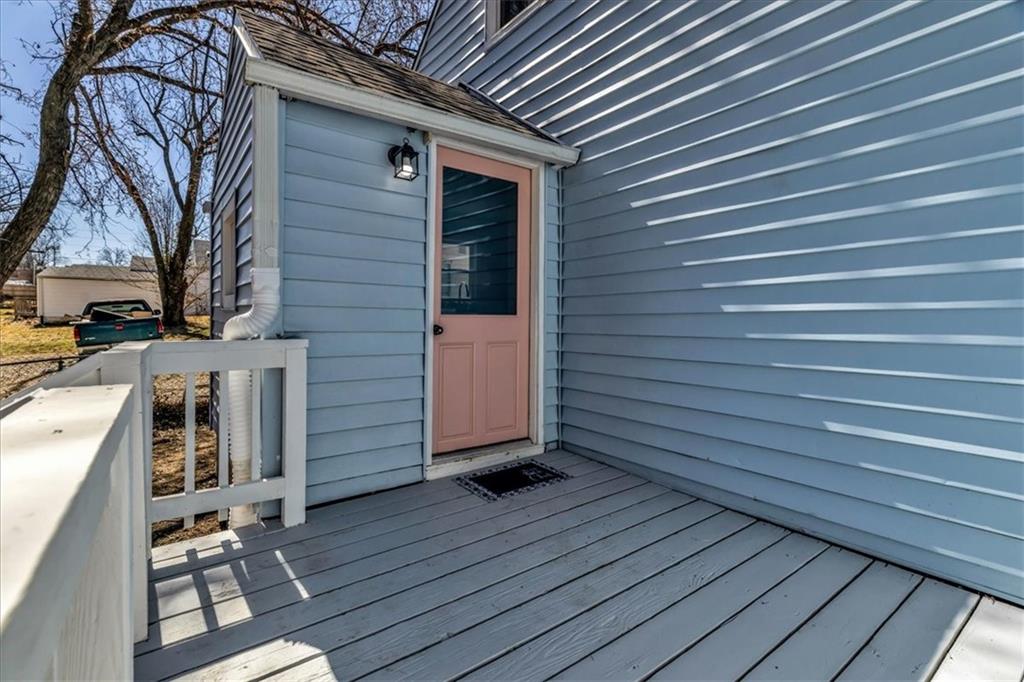 3407 S Sterling Avenue S