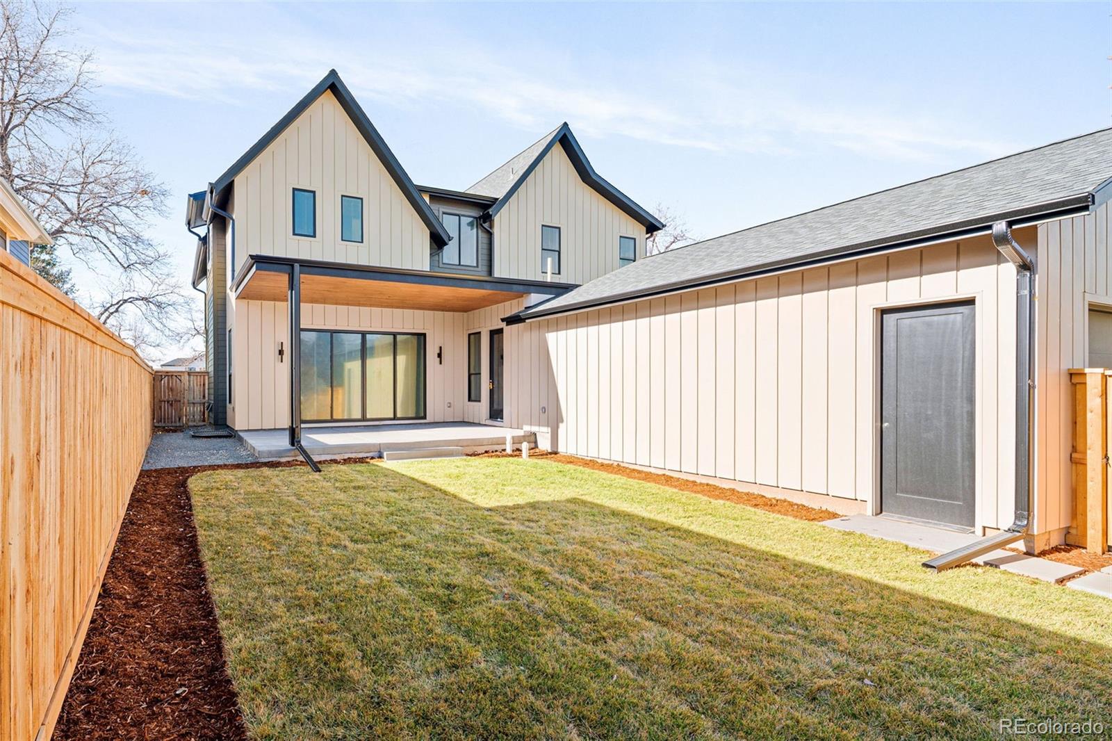 3310 S Clermont Street