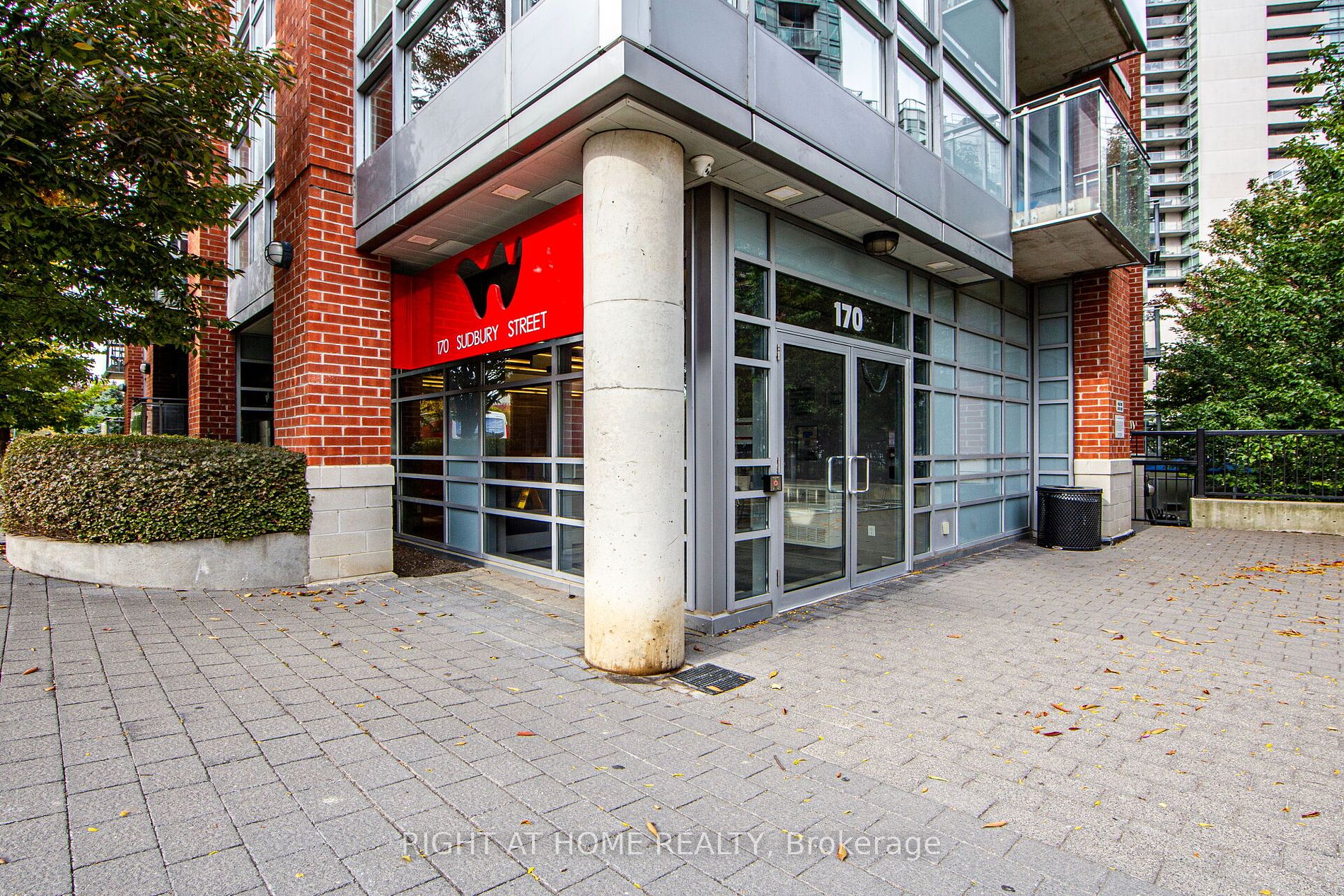 170 SUDBURY St 208