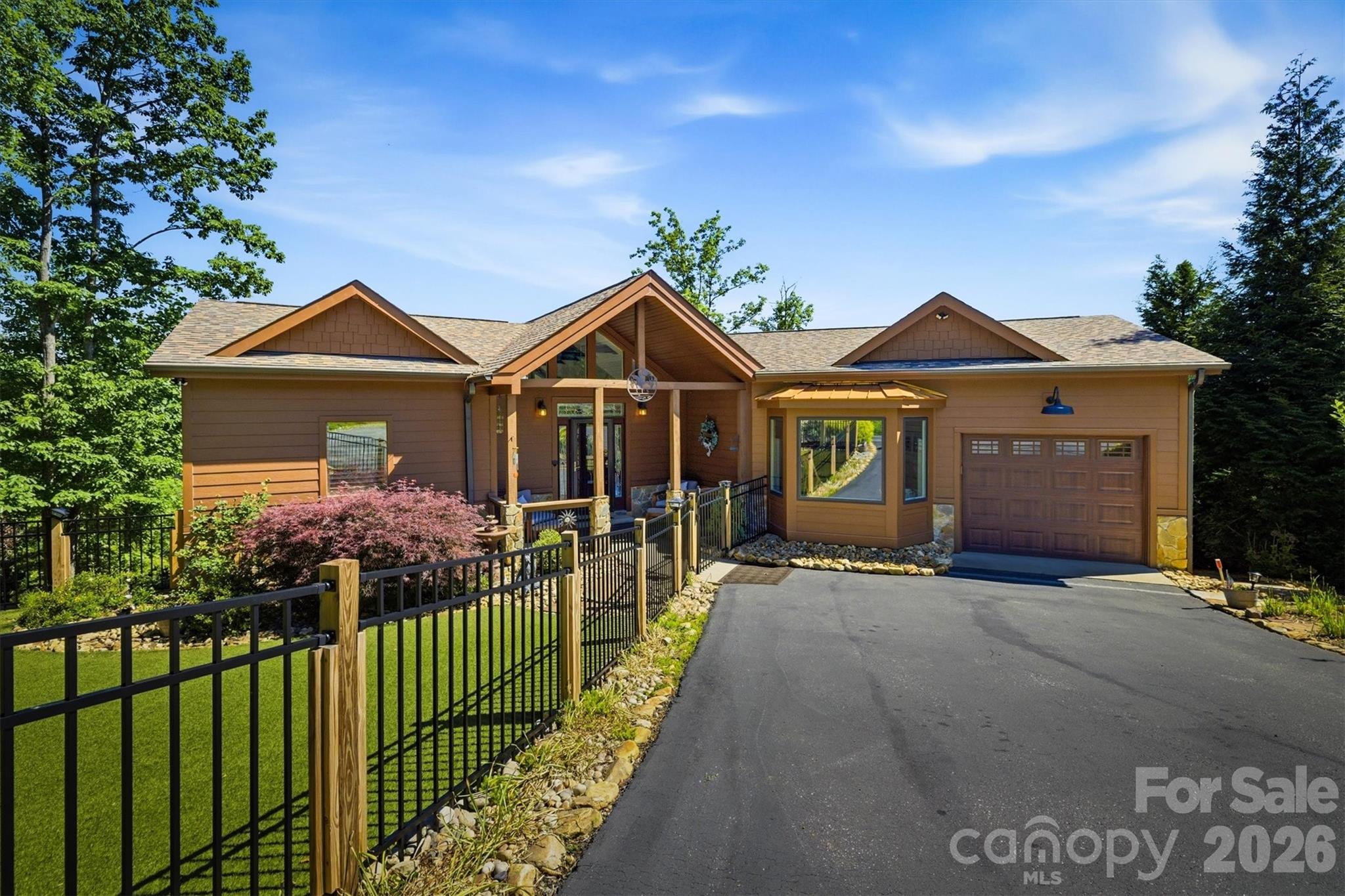 315 Lakeview Trail