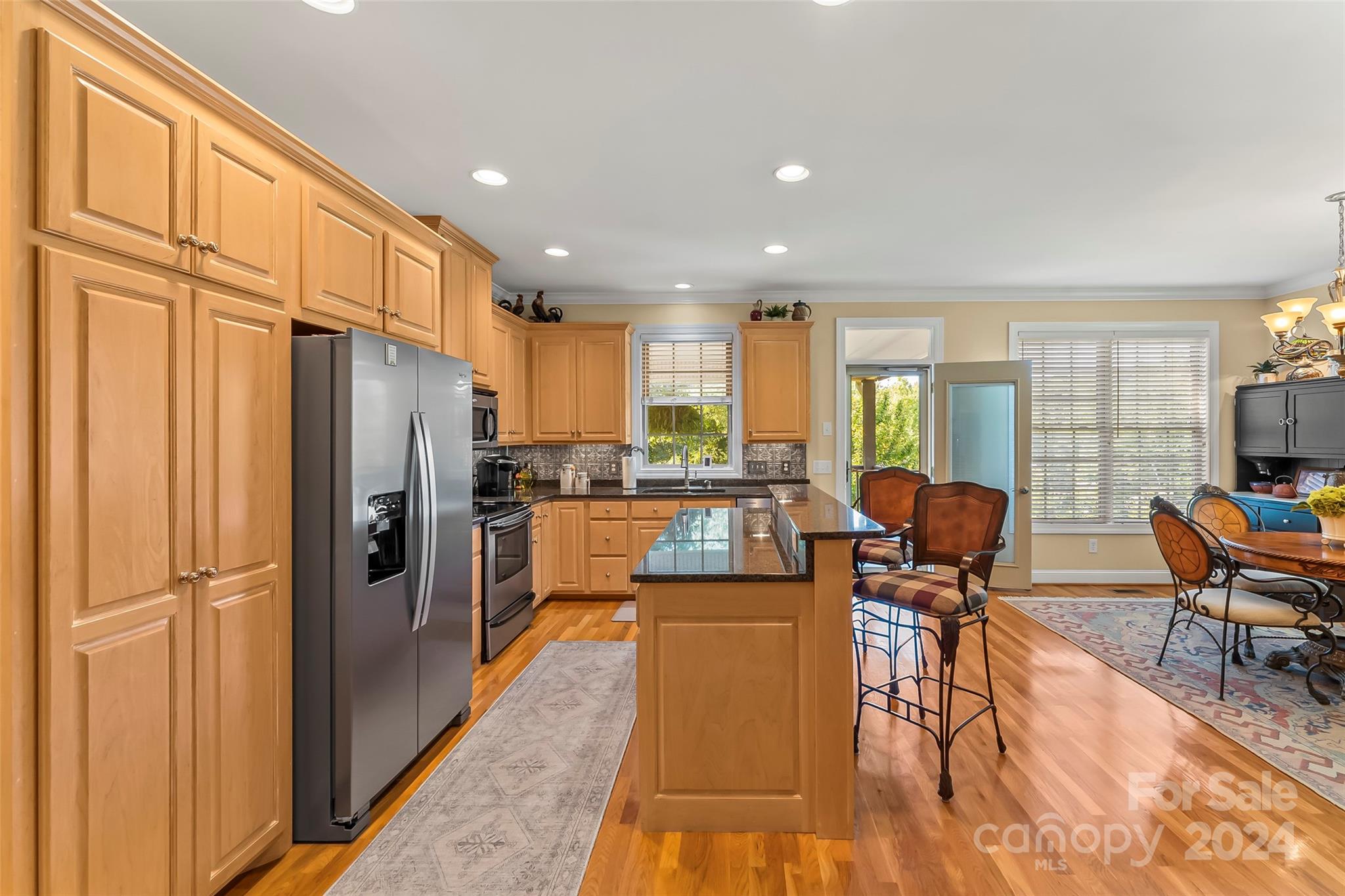 107 Crosscreek Drive