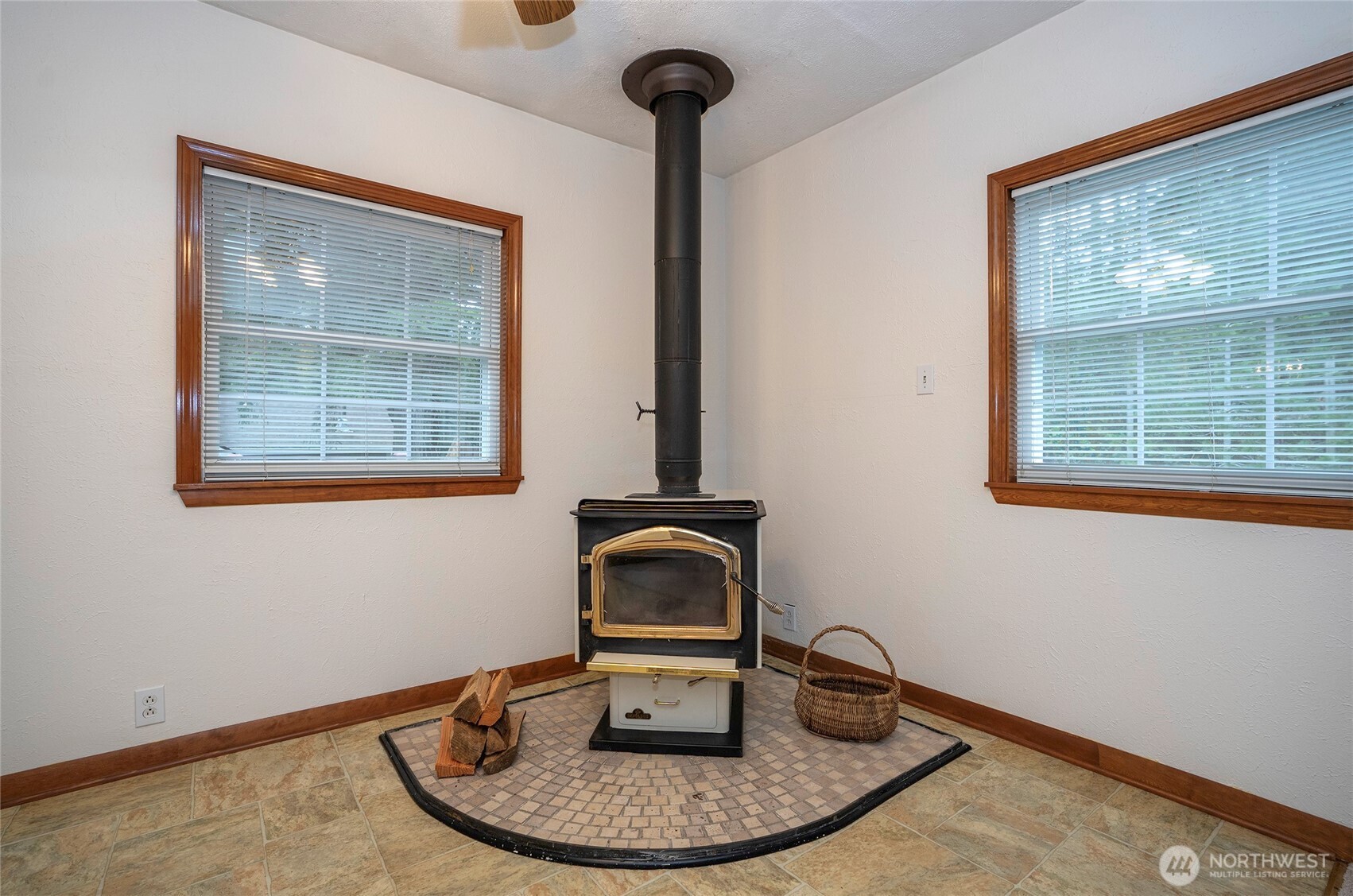 17843 NW Seabeck Holly Road