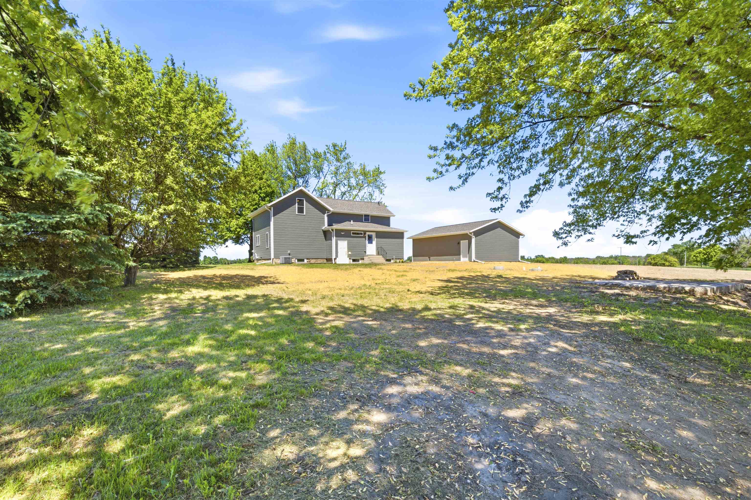 W3913 County E
