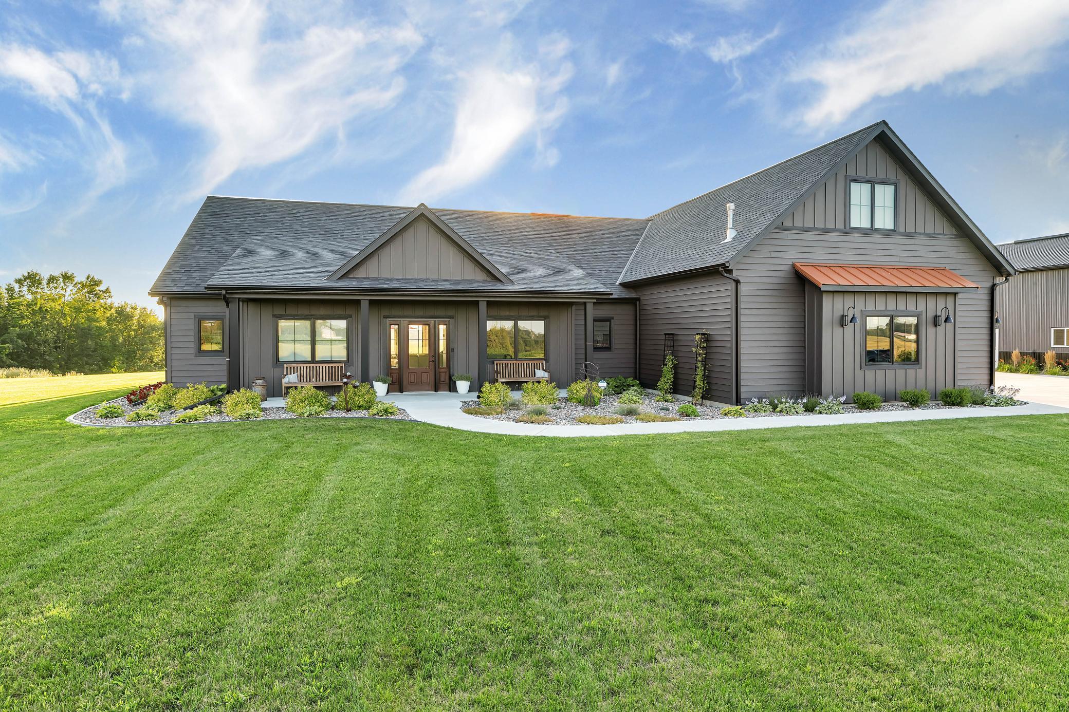 8841 Basil Road