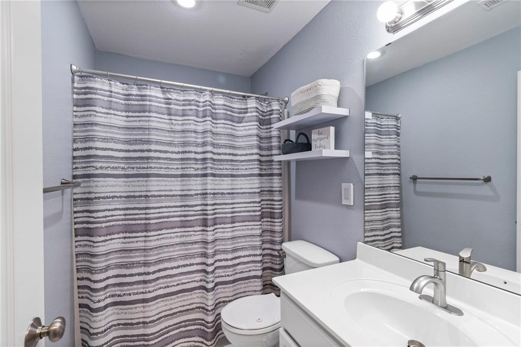 4004 NW 94th Terrace