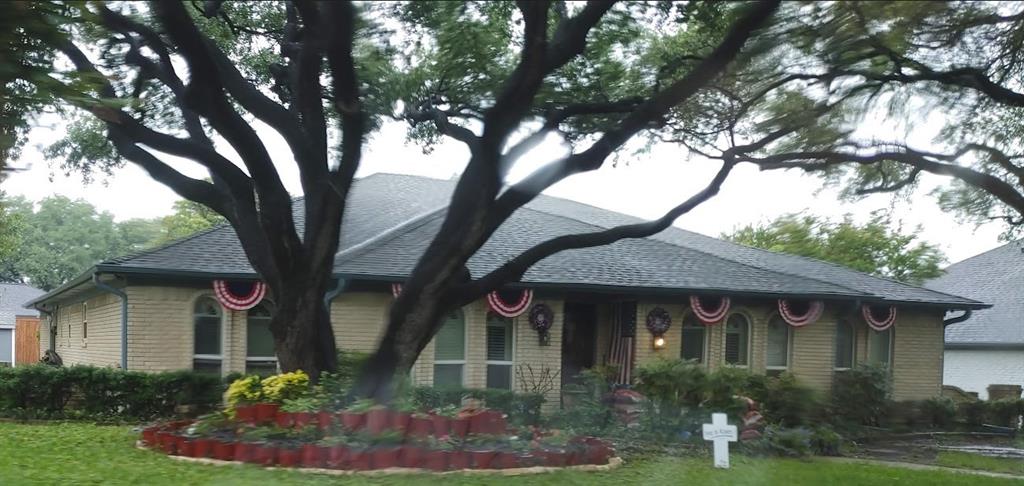 Comfortable 4-bed, 2.5-bath home boasting 3 inviting living areas, spacious dining room, and a delightful pool. With classical and traditional finishes throughout, this residence exudes timeless elegance. Cleaned and well maintained, the 3 living areas provide ample space for relaxation, entertainment, and creating cherished memories with loved ones. You will love the Acacia hardwood flooring throughout most of the home. Pool table is included in sale! The cozy atmosphere invites you to unwind and enjoy quality time together. Outside, discover a refreshing oasis! Dive in the large pool and enjoy your own private retreat within the comforts of your backyard. Back patio is fully screened off for year-round comfort. While the home may not be fully updated, its classical and traditional finishes give it a unique charm and character. Embrace the timeless beauty of features such as elegant moldings, ornate light fixtures, and rich newer hardwood flooring that add warmth and sophistication to the living spaces. Hot water heater replaced in 2023, new roof in 2017. Master shower update in 2023. 2 car garage features beautiful built-in cabinetry. Owner is agent.
Buyer and Buyer's agent to verify schools and rooms' and home size.