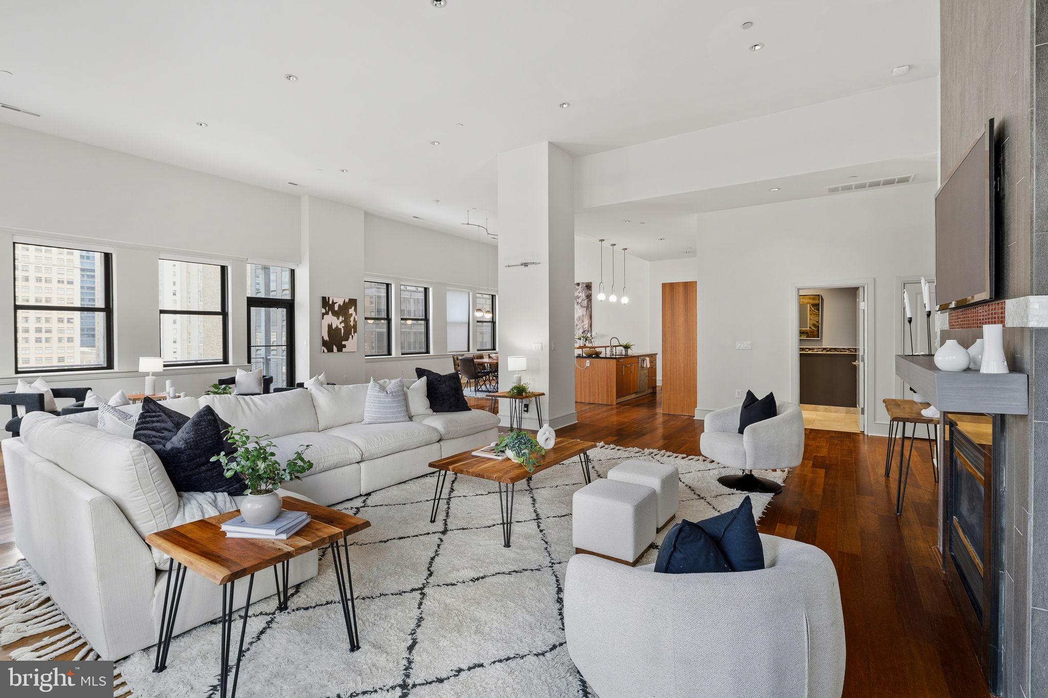 1515 Locust Street 1000