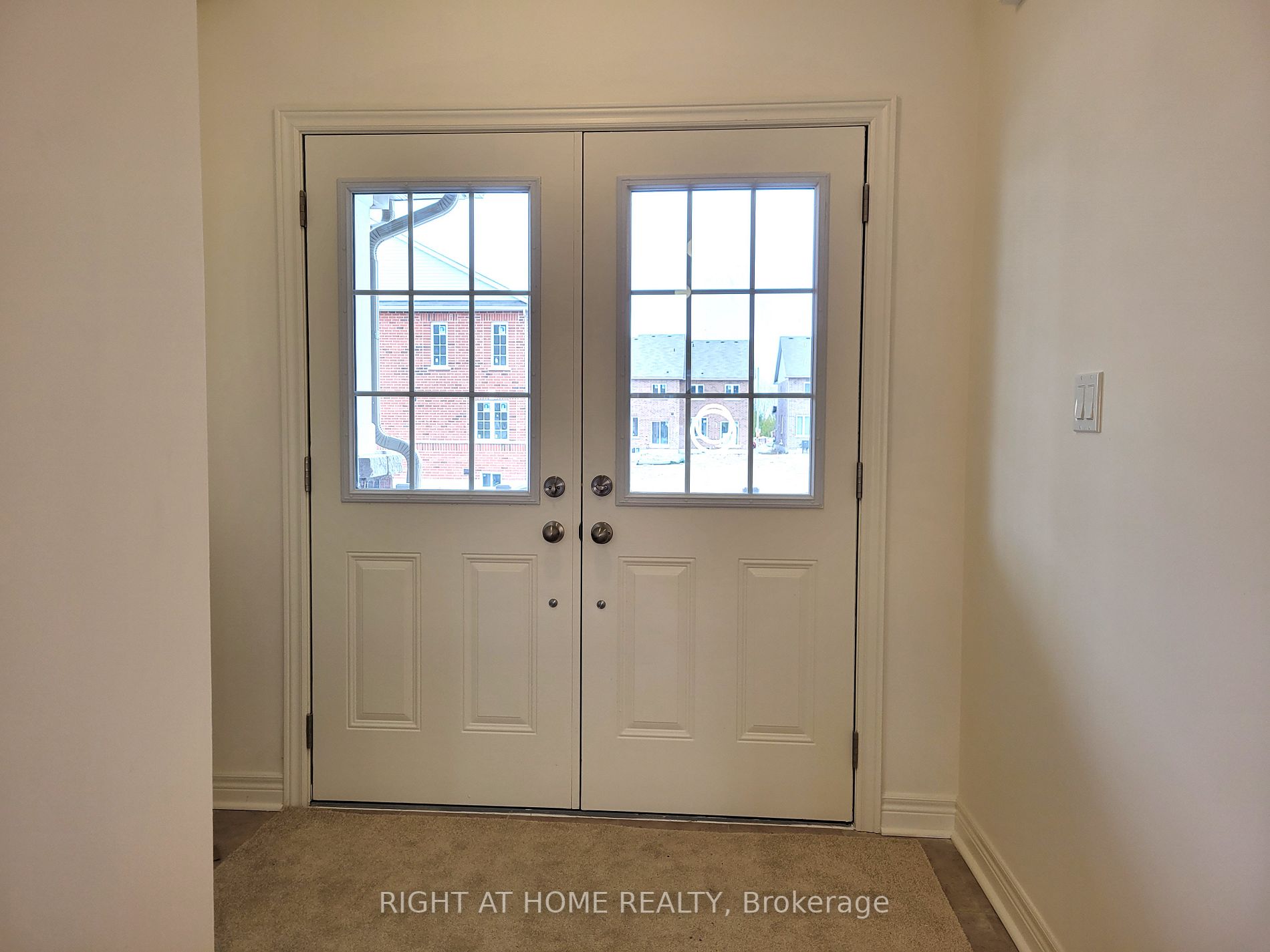 1265 Jim Brewster Circ