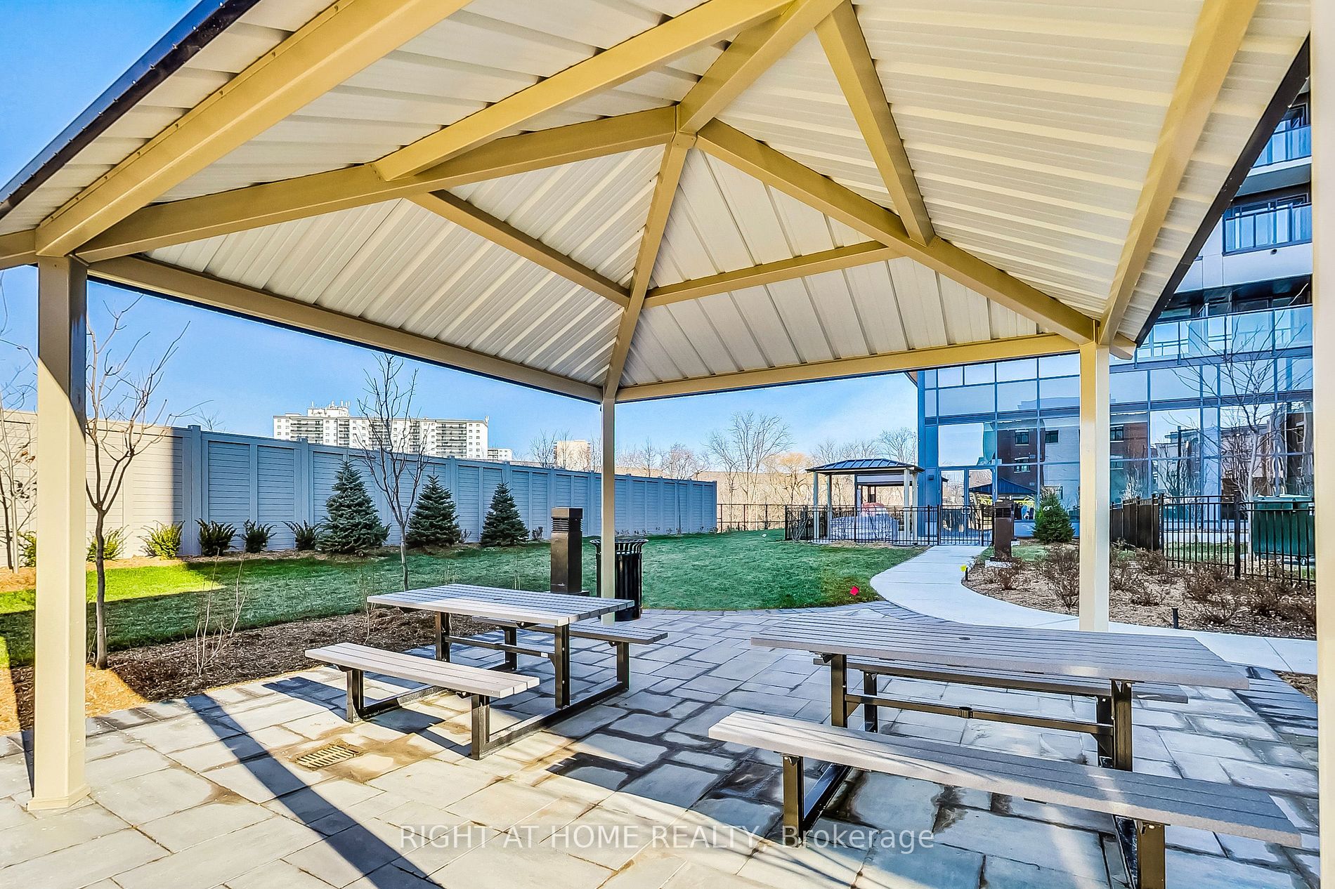1095 Douglas Mccurdy Dr 156