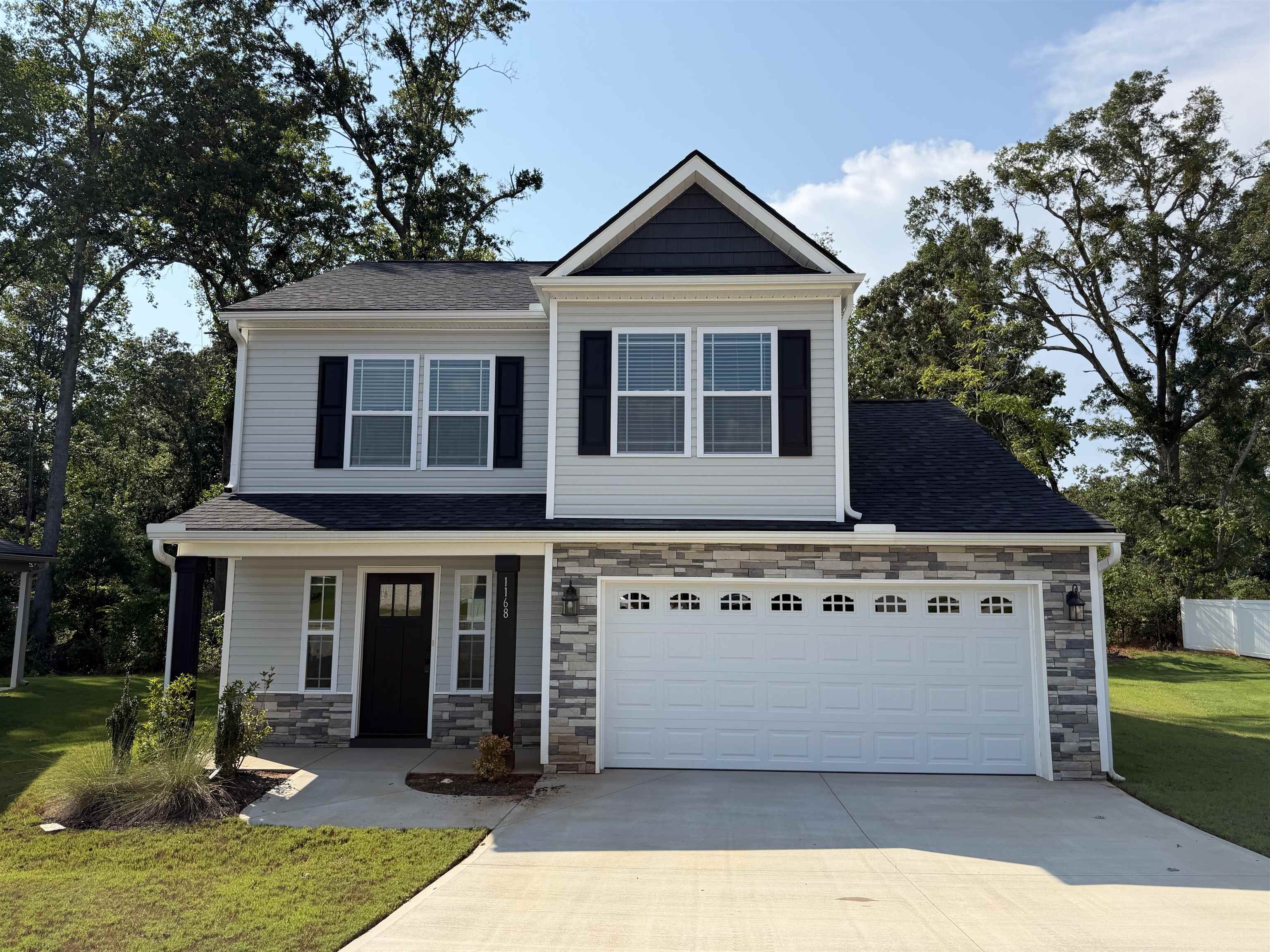 MOVE IN READY! Local Builder with quality workmanship at Cleveland Meadows. Great location, close to Wellford, Lyman, Greer, Inman and Spartanburg! Open floor plan. Granite countertops. Upgraded Patio plan option. Luxury Vinyl Plank upgrade on 1st level and all wet areas.  Preferred Lender Incentives available! Rate Buy Down Options available!