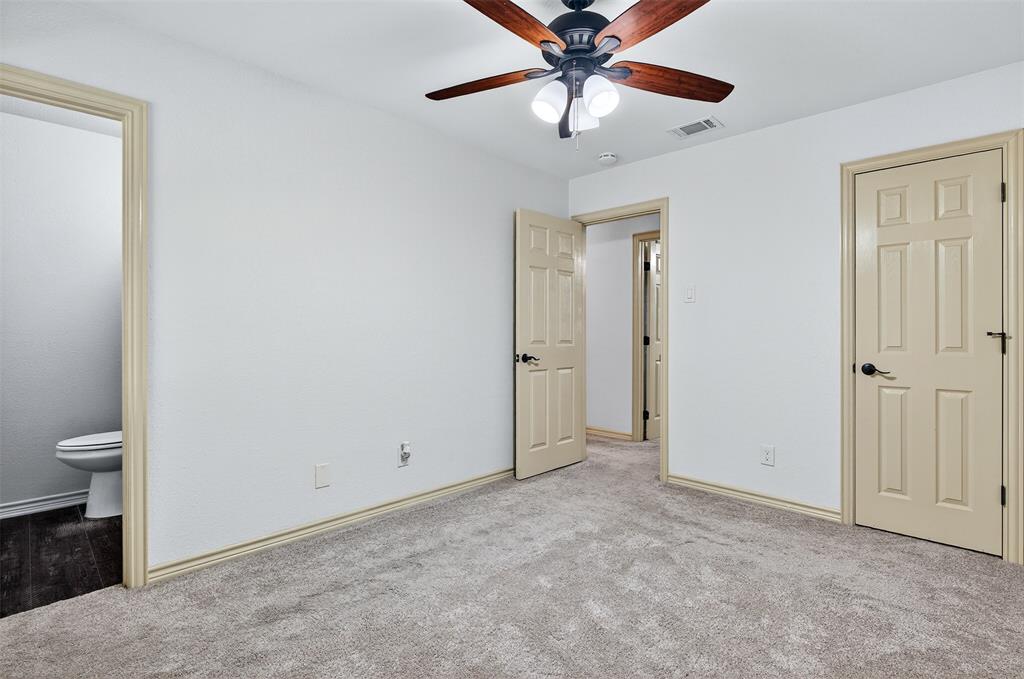 609 E Martin Lane