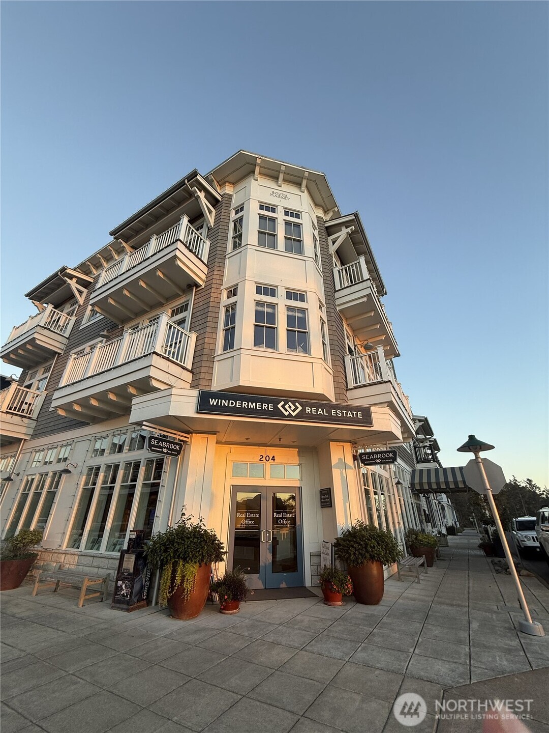204 Market Street B