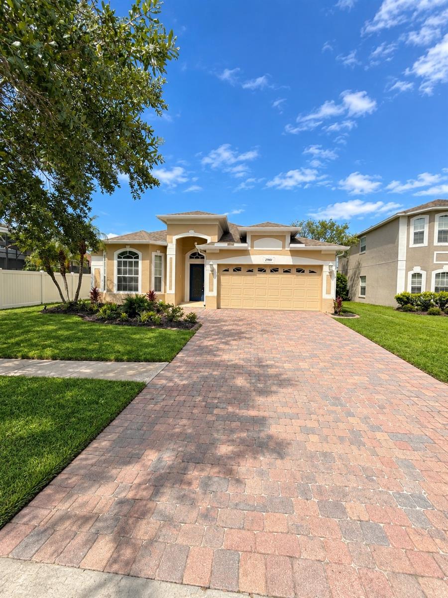 2742 Dover Glen Circle, Orlando, FL