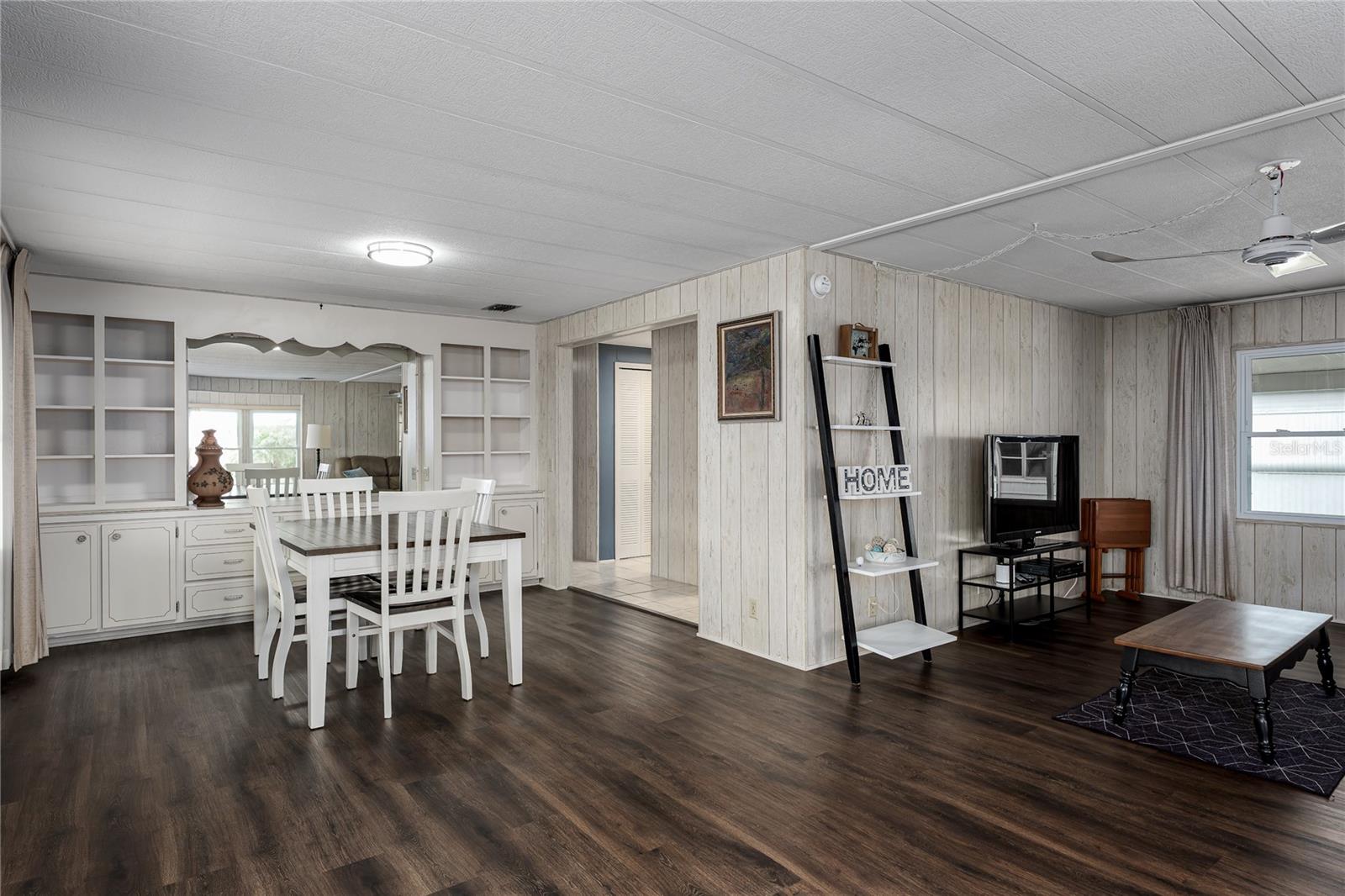 6710 36th Avenue E 8