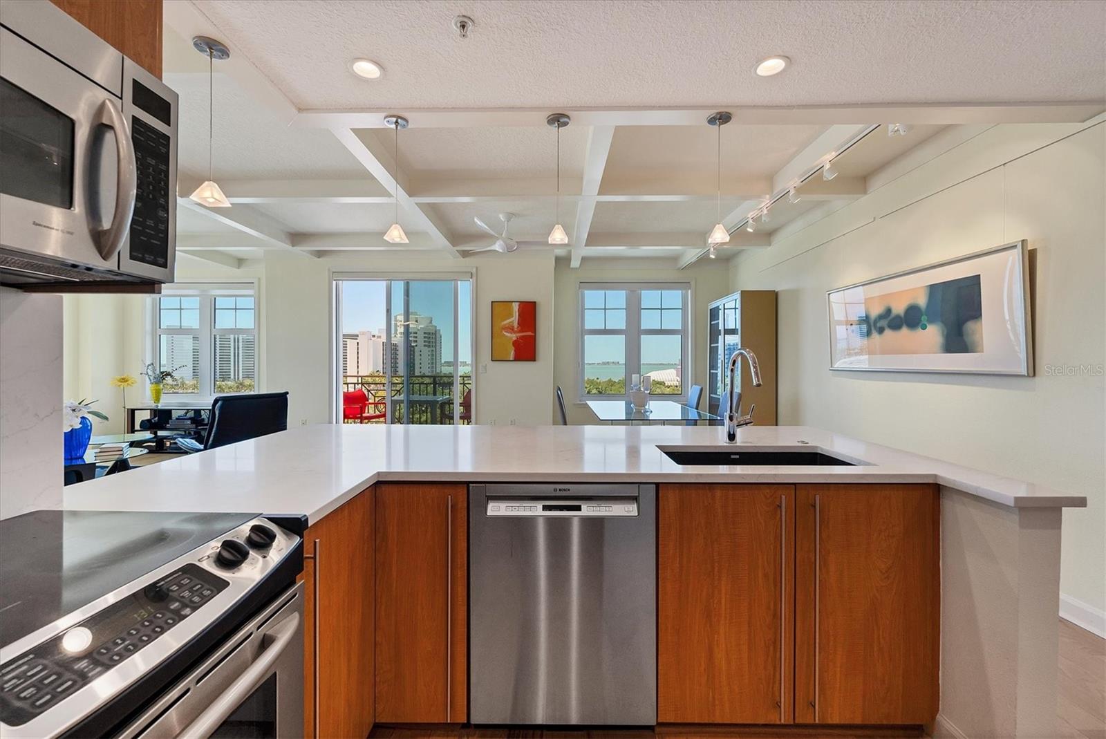 750 N Tamiami Trail 719