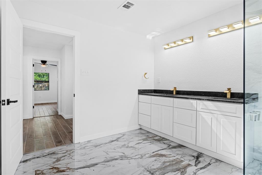 902 Skylark Drive