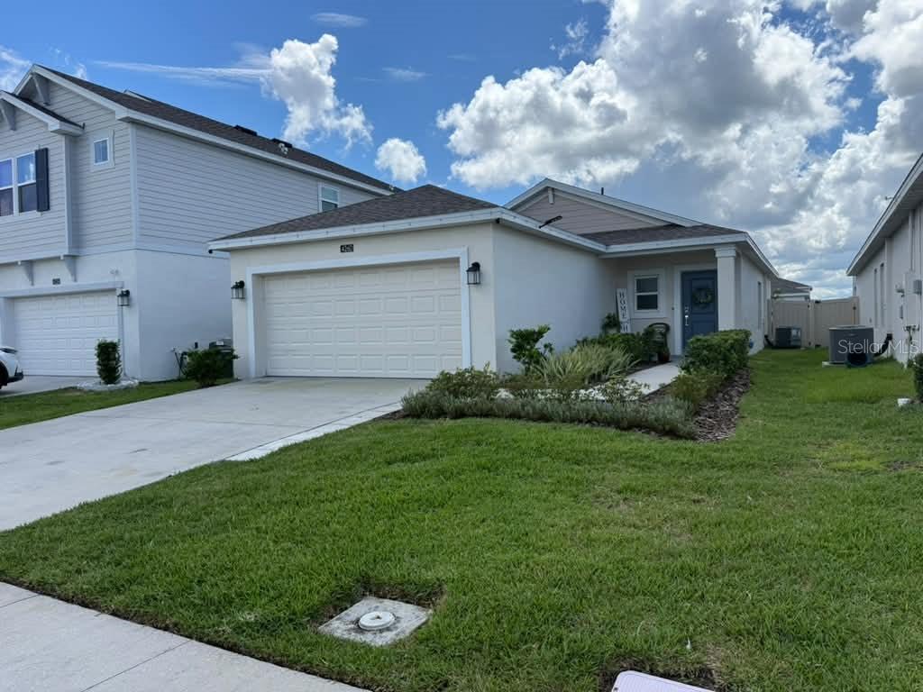 4260 Pebbles Throw Drive, Kissimmee, FL