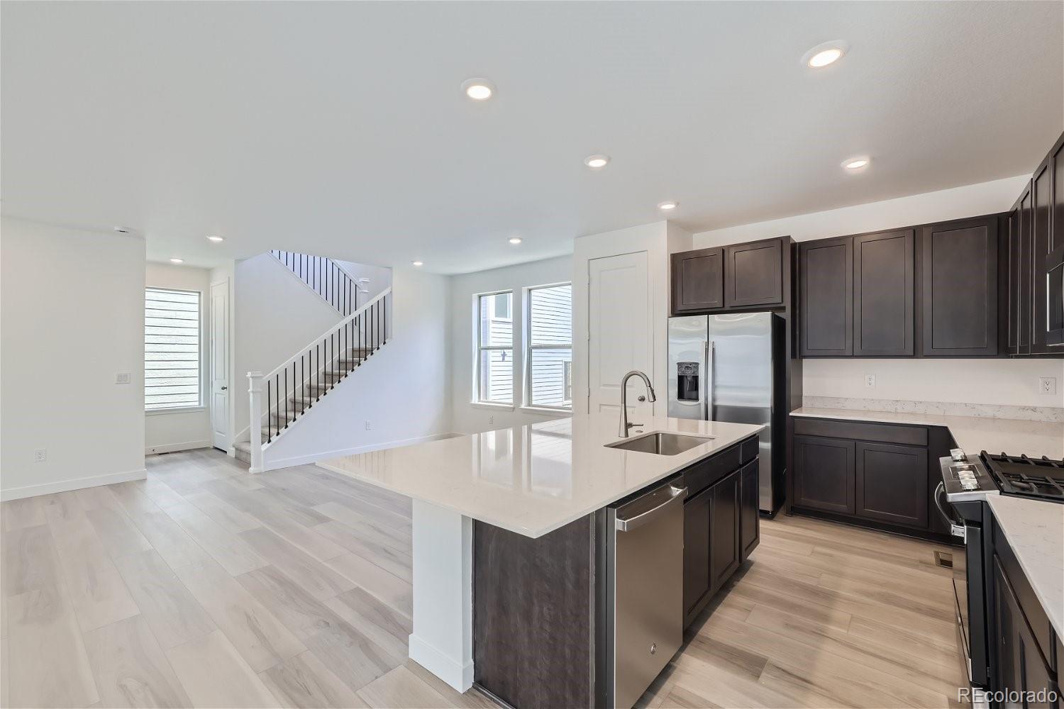 15624 W Girard Avenue