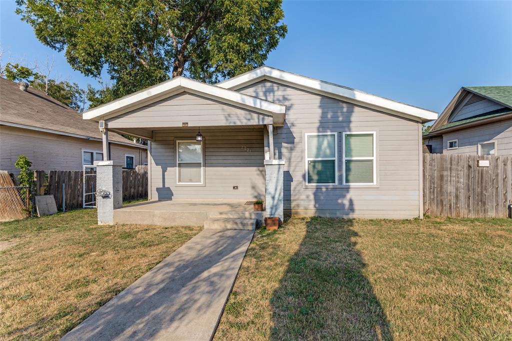 Step into the timeless charm of this mid-1920s Craftsman-style home, nestled in the heart of Fort Worth’s historic Northside District. Just minutes from the vibrant Stockyards Entertainment District, this 1,568 sq ft gem offers a rare blend of classic character and modern convenience—perfect for those who want to live close to both work and play. Inside, you'll find an open-concept layout with spacious living and dining areas, complemented by generously sized bedrooms that provide comfort and flexibility. Whether you're hosting guests or enjoying a quiet evening in, this home offers room to relax and make memories. Out back, a large backyard awaits—a blank canvas ready for your landscaping vision, garden retreat, or outdoor entertaining space. Bring your design ideas and transform this beautiful Craftsman into your personal dream home. Opportunities like this in such a sought-after location don’t come often!