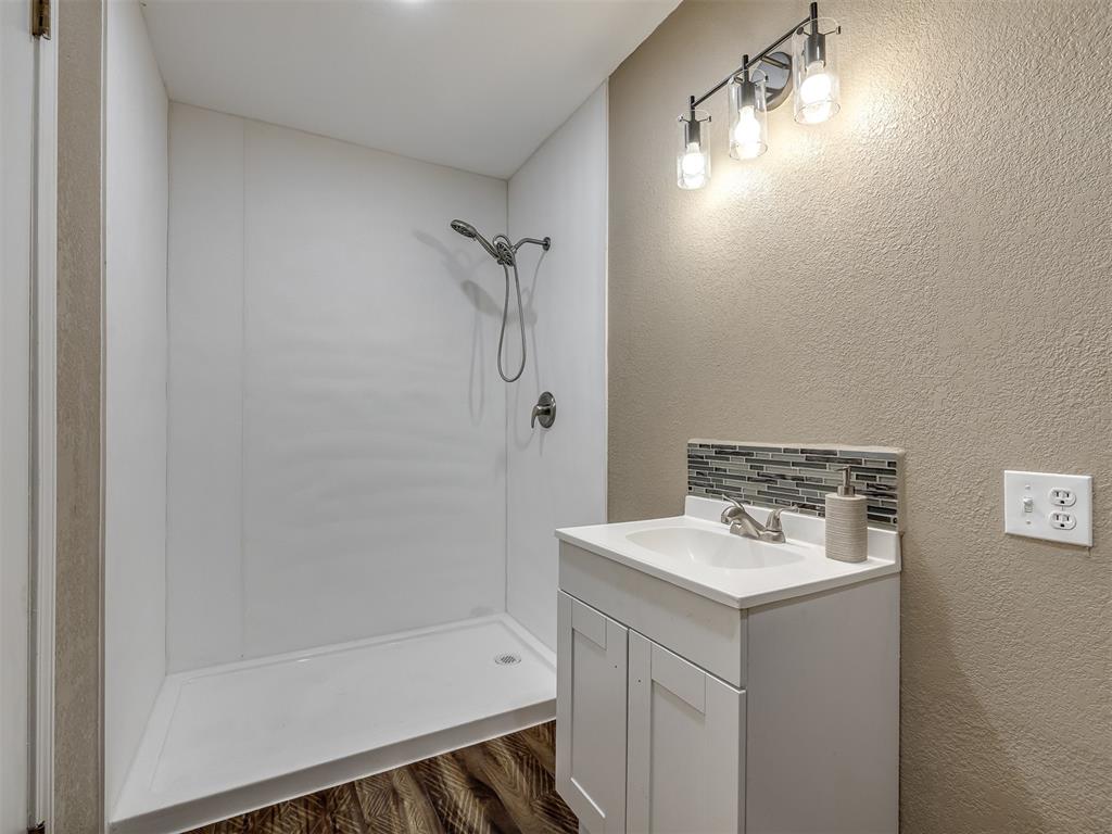 12420 NE 89th Street